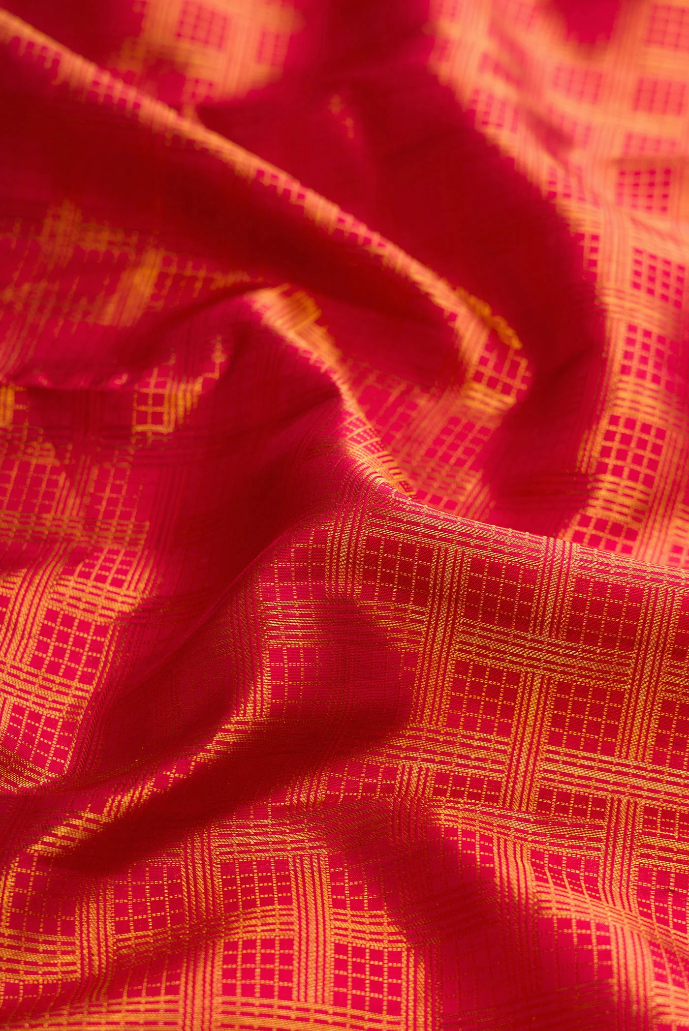 Red Kanchipuram Silk Saree - Image 2