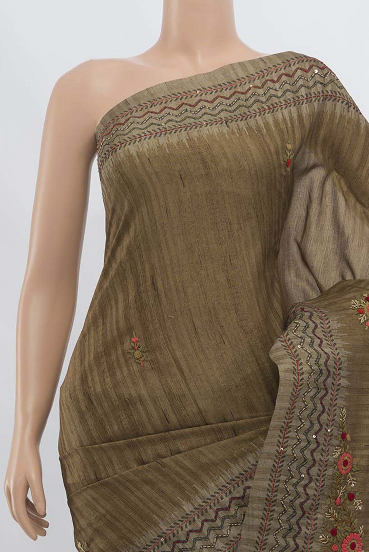 Brown Blended Tussar Silk Saree - Image 2