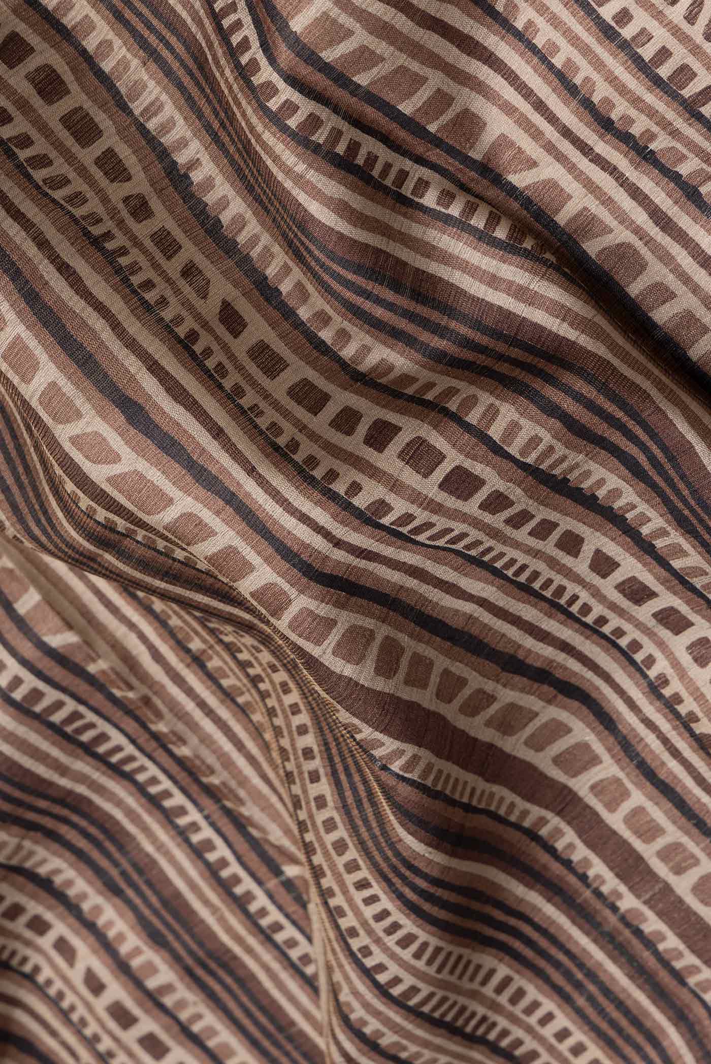 Brown Tussar Silk Saree - Image 2