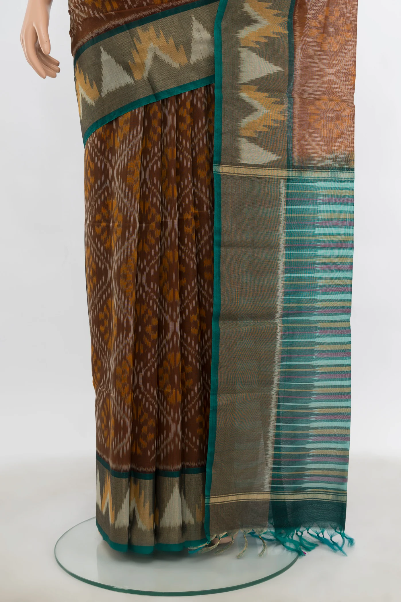 Brown Silk Cotton Saree - Image 3