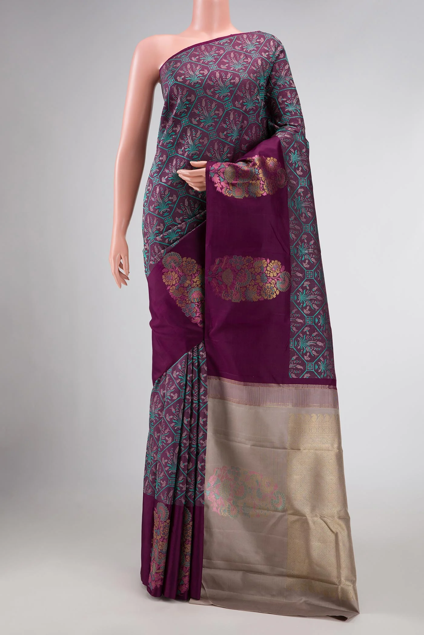 Burgundy Dual Tone Kanchipuram Silk Saree - Image 2