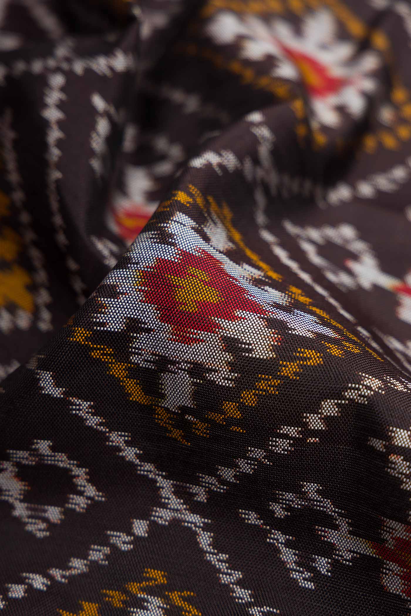 Black Pochampally Silk Saree - Image 3
