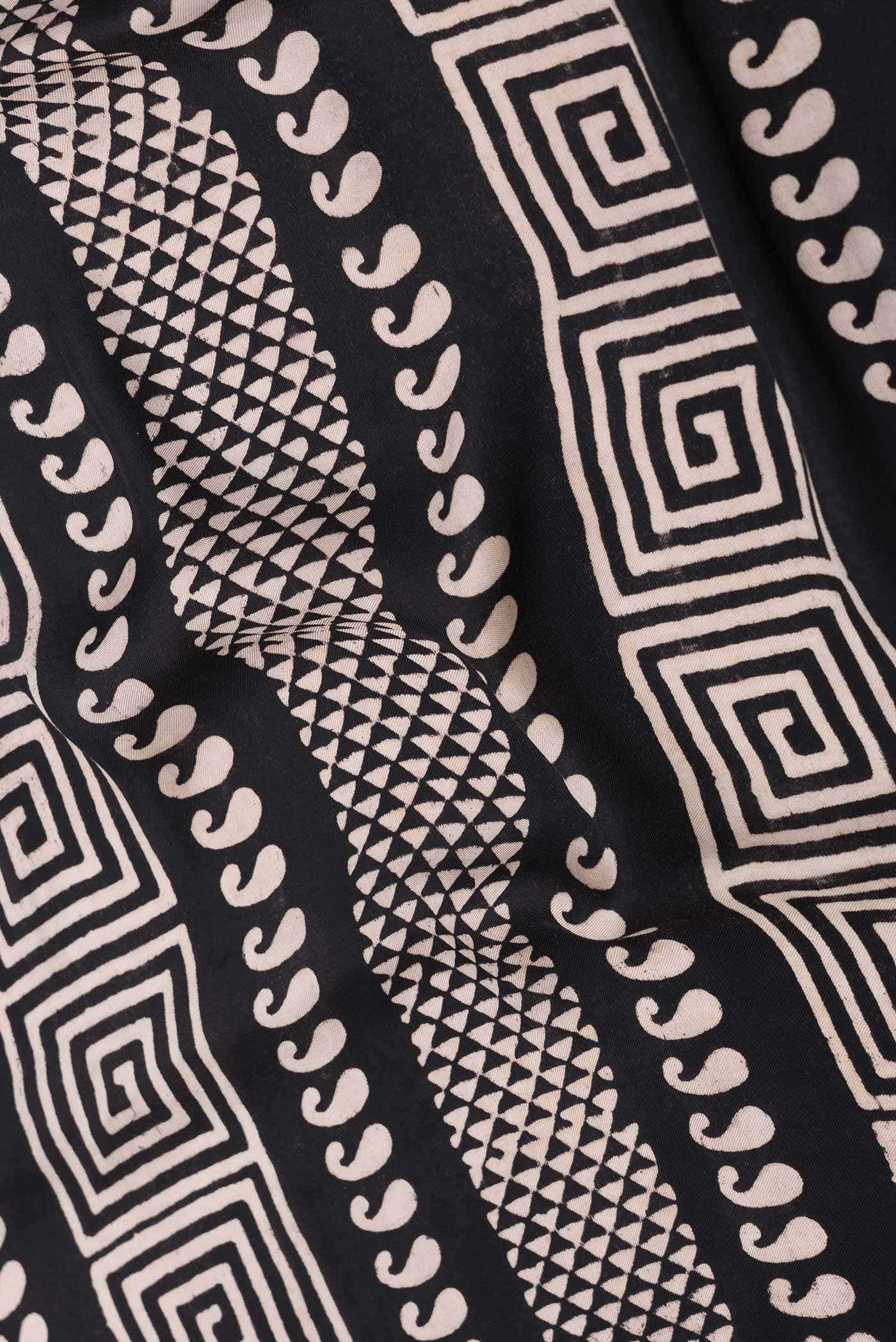 Coffee Brown Dual Tone Satin Crepe Saree - Image 2
