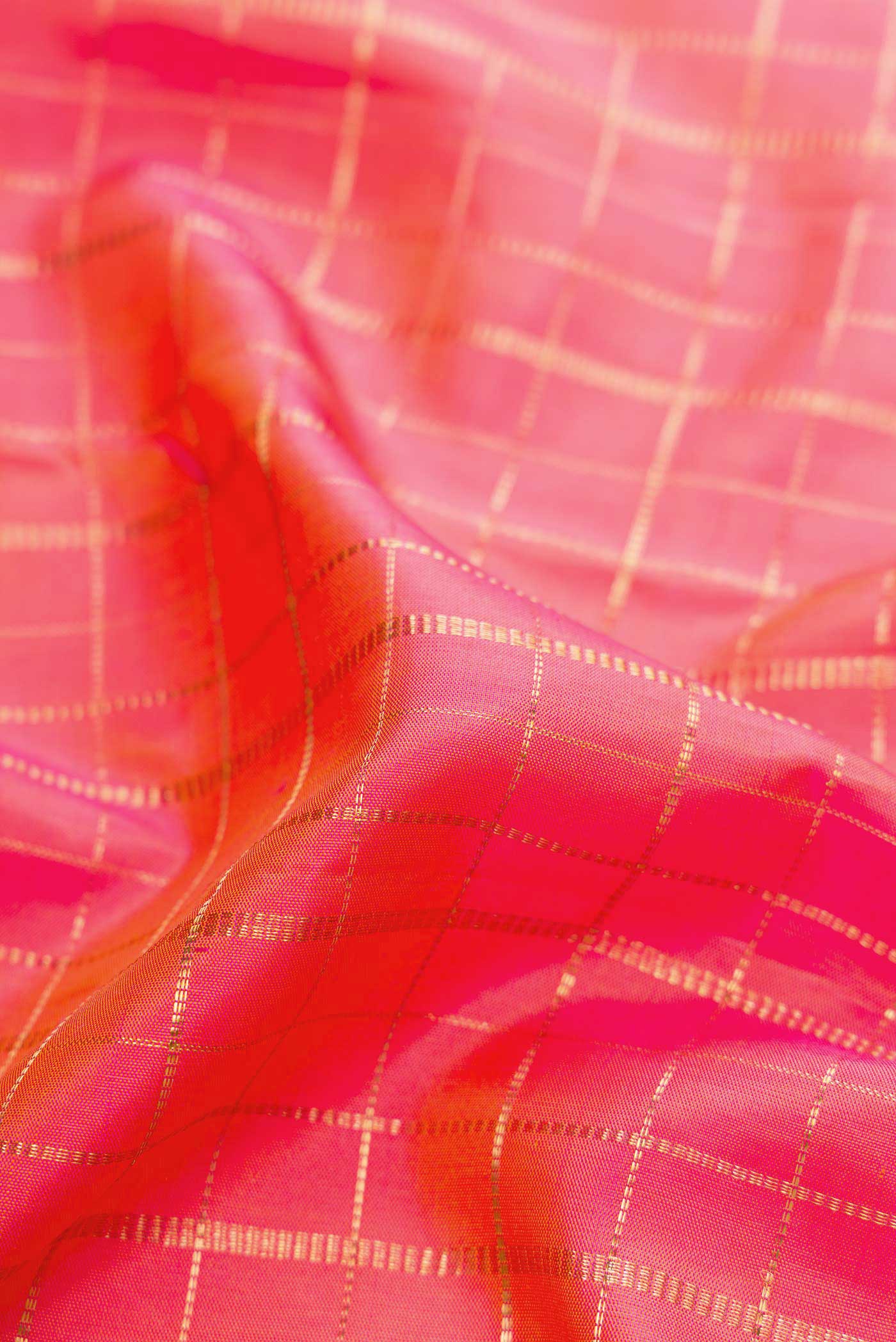Pink with Orange Color Kanchipuram Silk Saree - Image 2