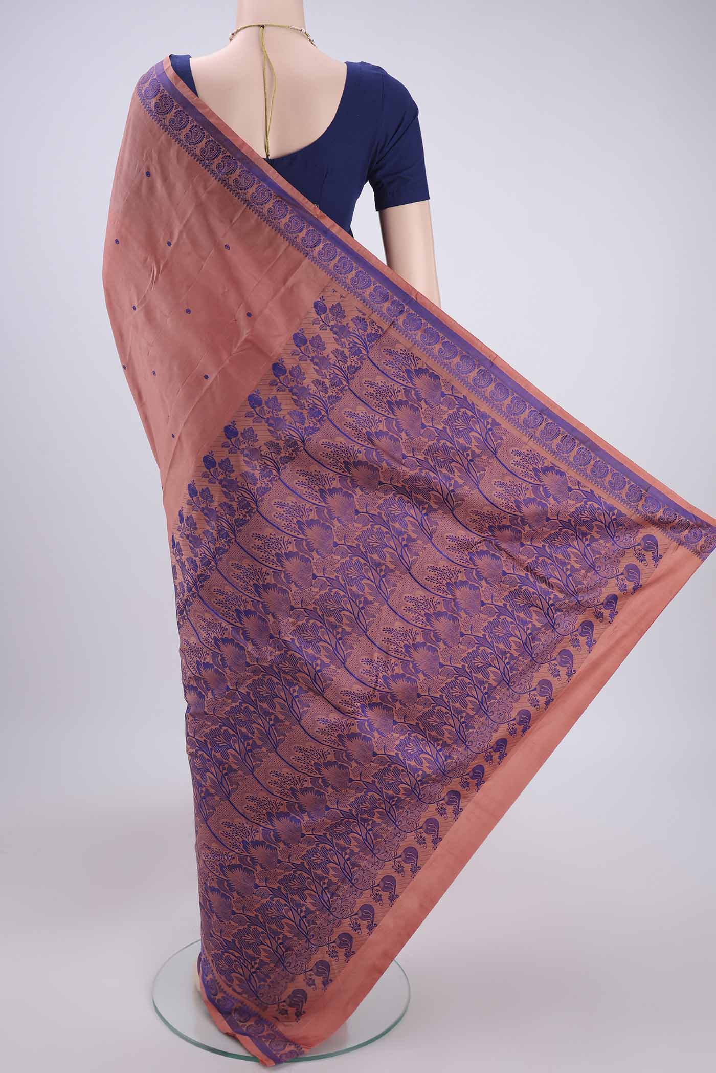 Rose Gold Dual Tone Kanchipuram Silk Saree - Image 3