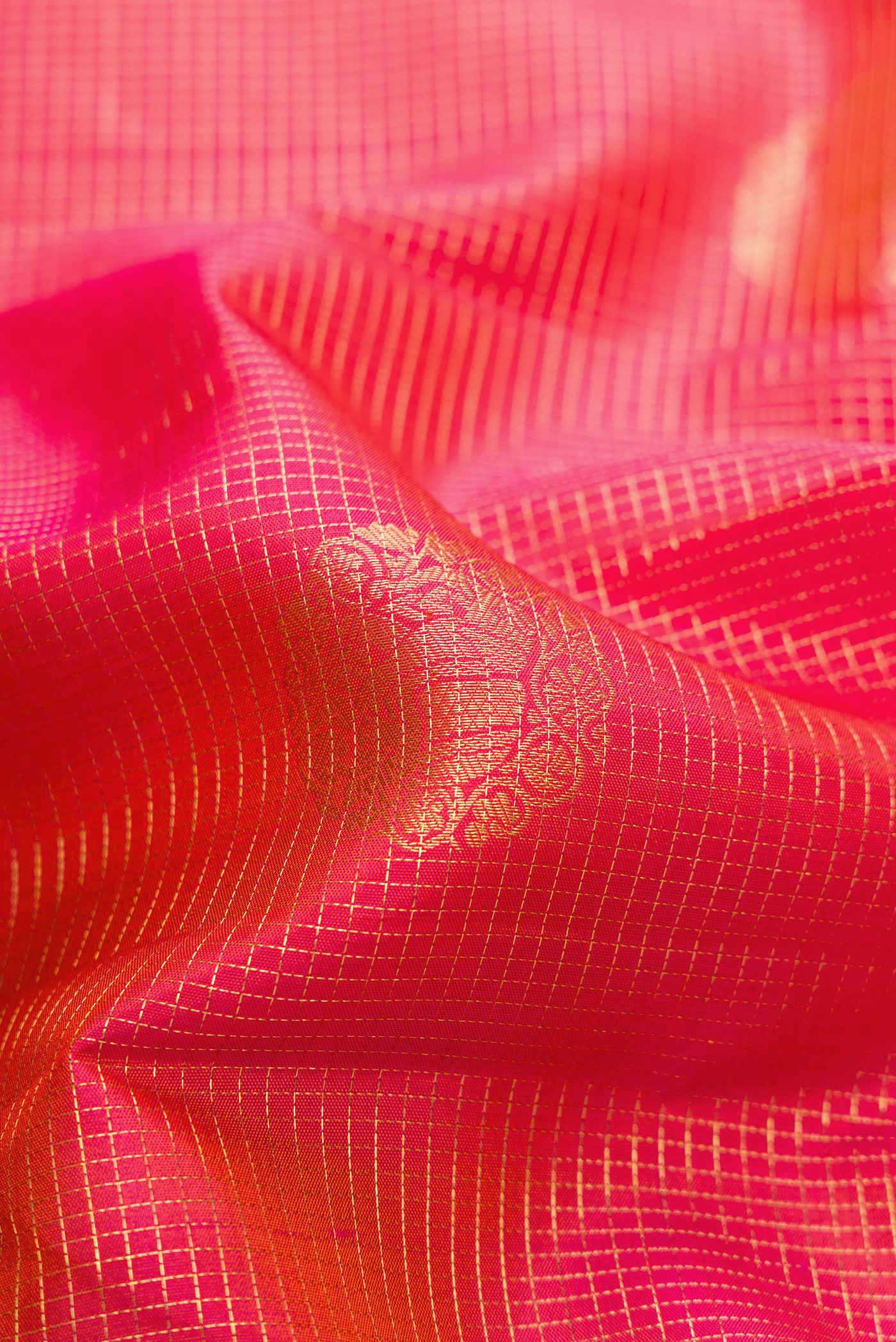 Coral Dual Tone Kanjivaram Silk Saree - Image 2