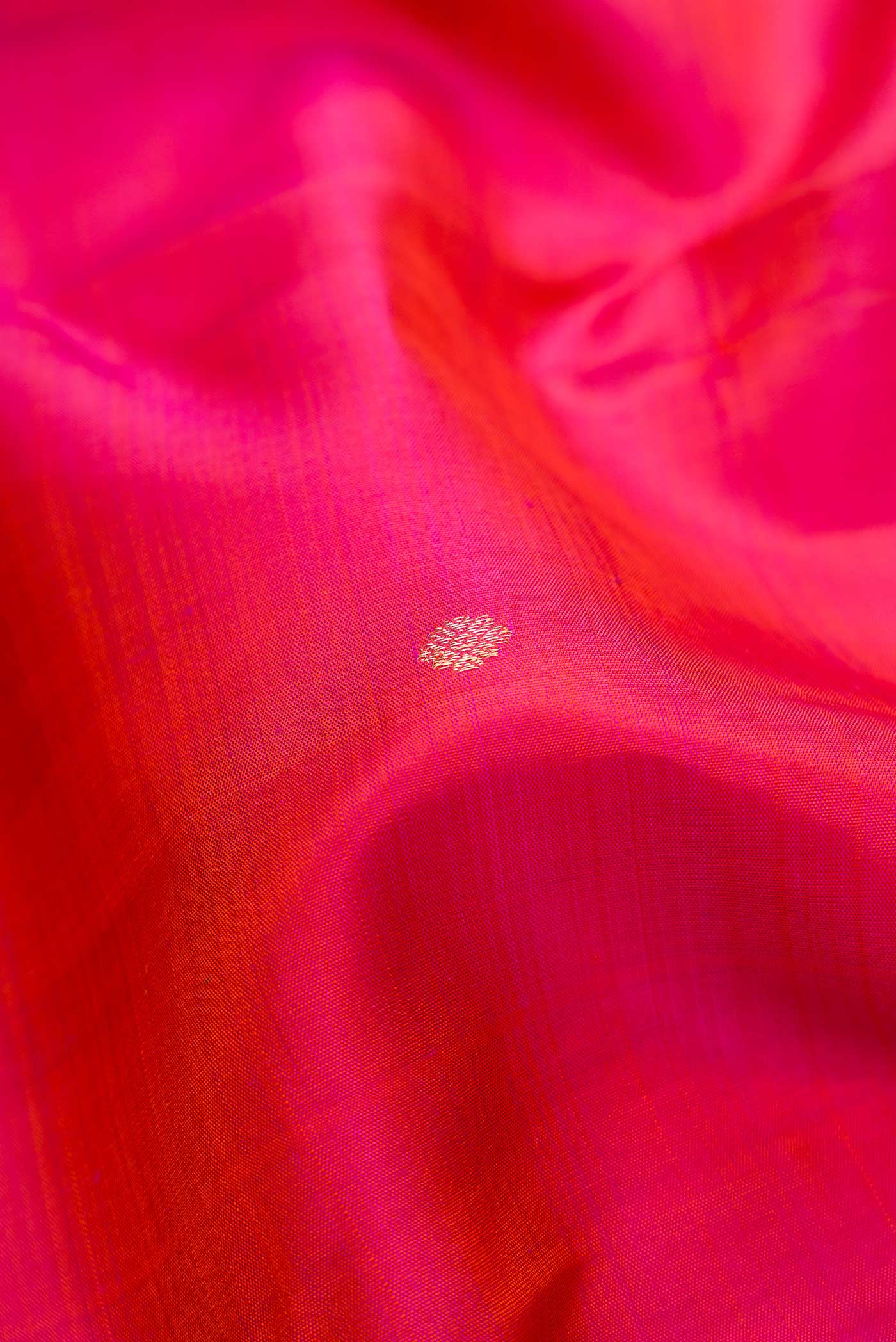 Pink with Orange Color Kanjivaram Silk Saree - Image 2