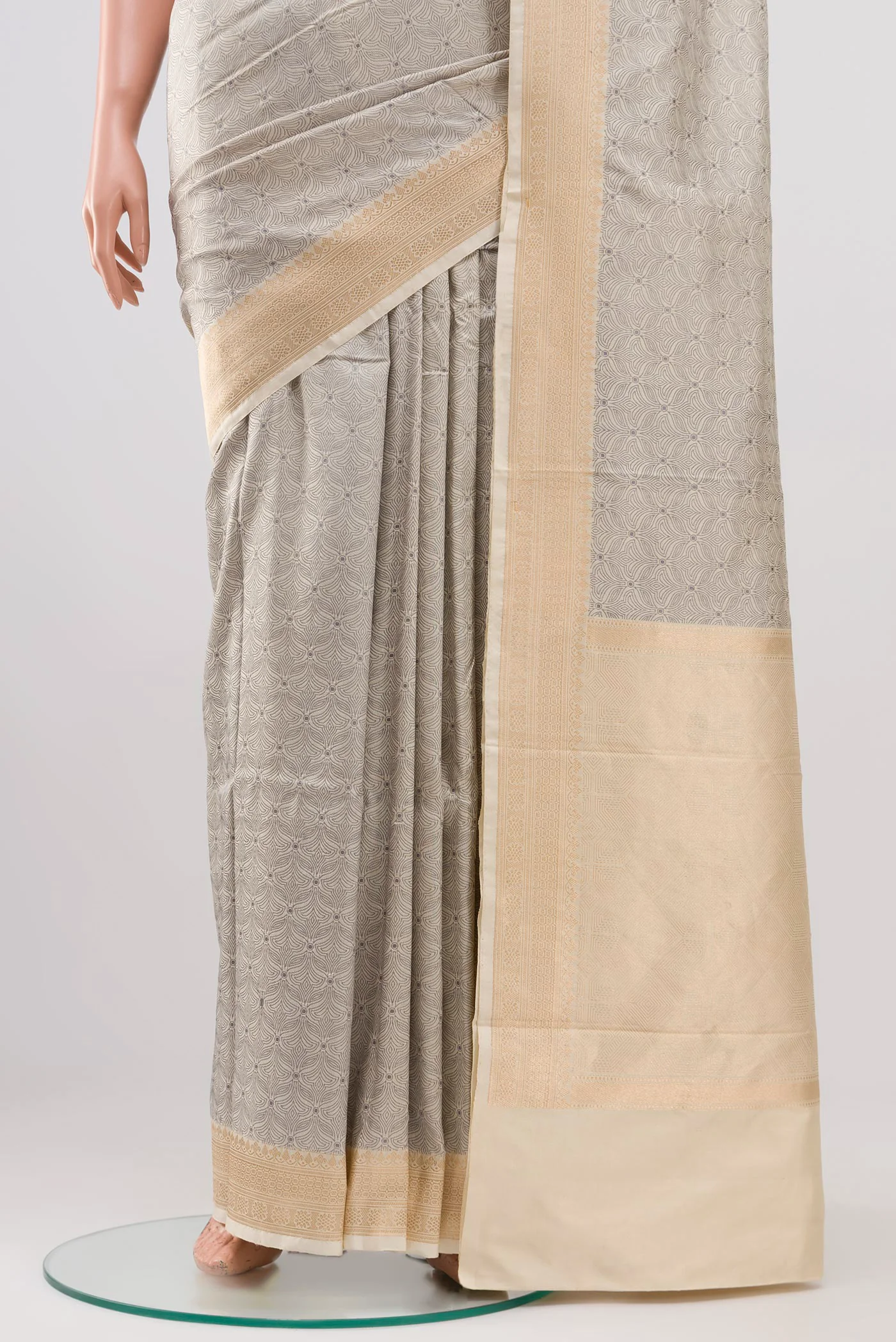 Cream Banarasi Katan Silk Saree - Image 3