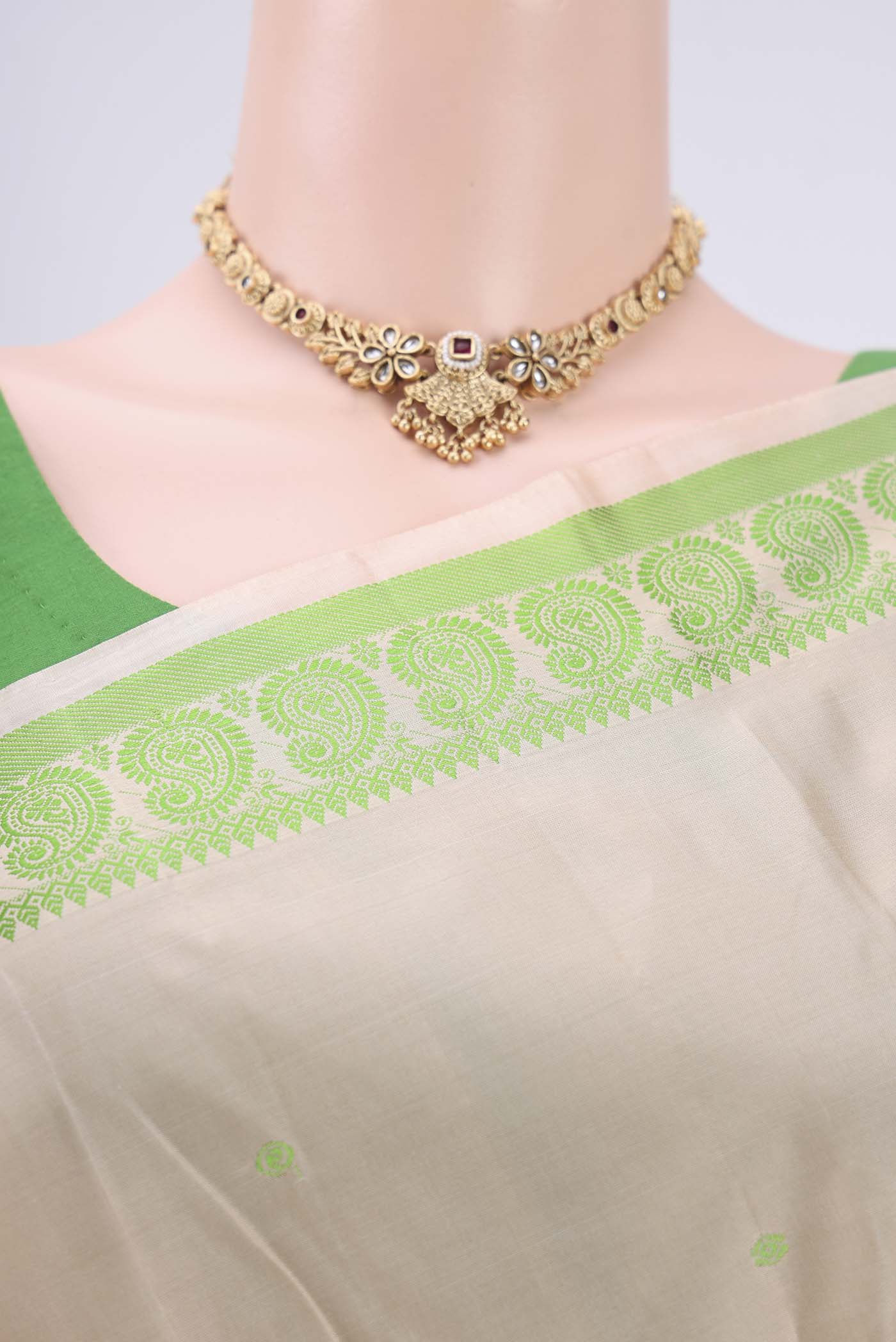 Beige Kanchipuram Silk Saree - Image 2