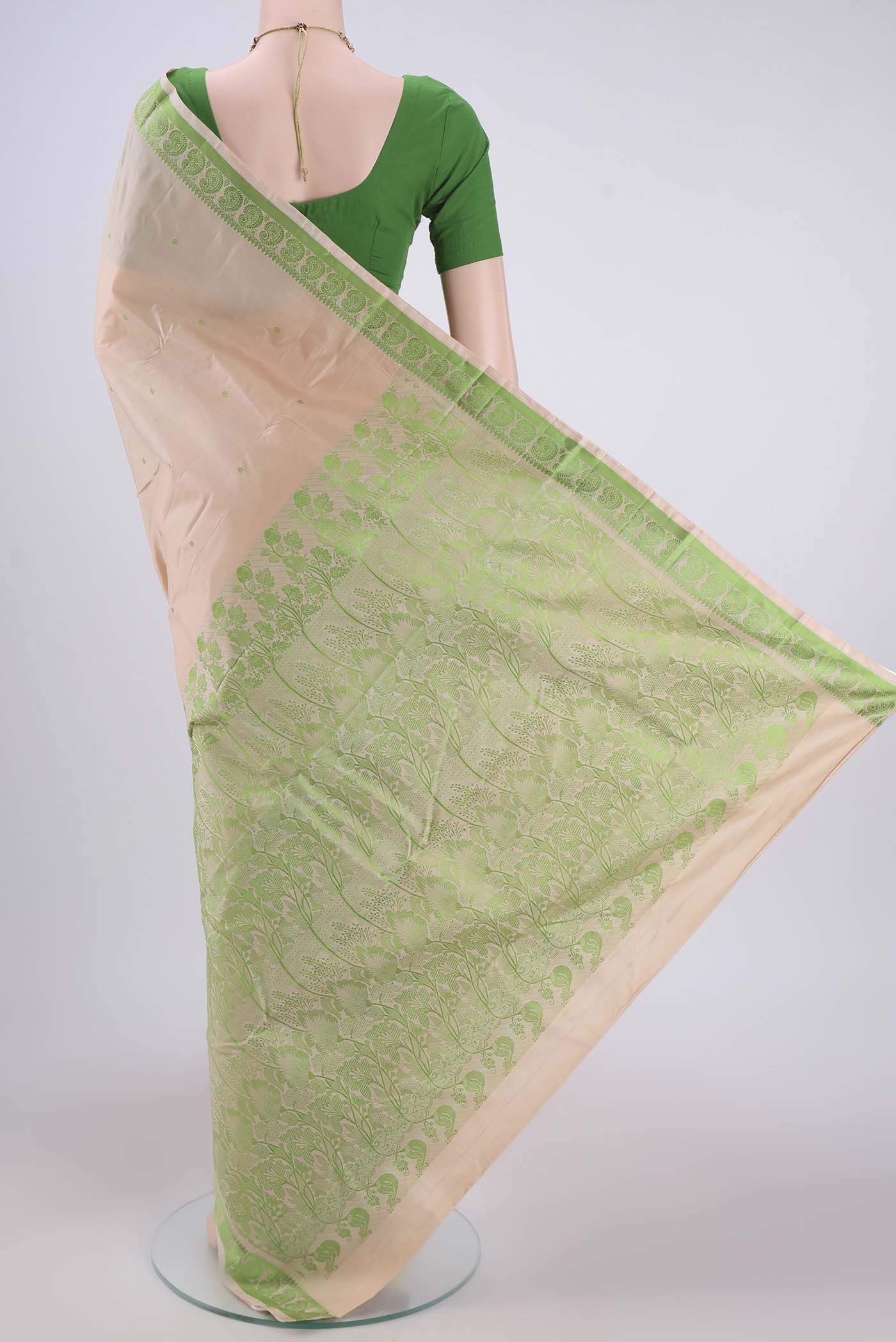 Beige Kanchipuram Silk Saree - Image 3