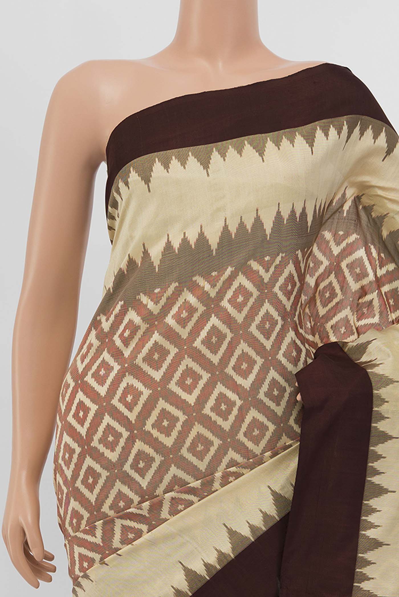 Cream Pochampally Silk Saree - Image 2