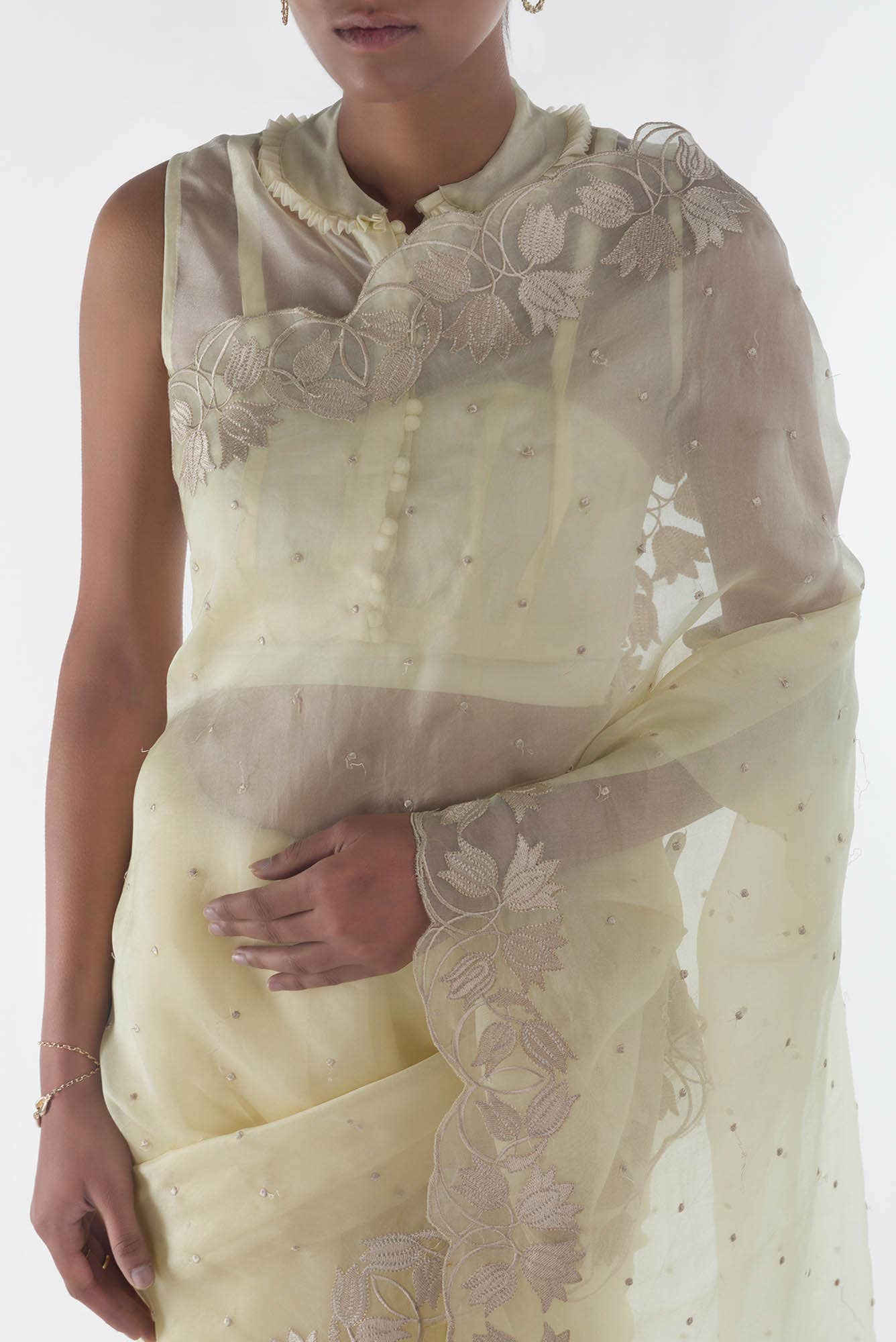Piety of a Lili Cream floral design saree from Embroidered Romance Collection by Nalli - Image 3