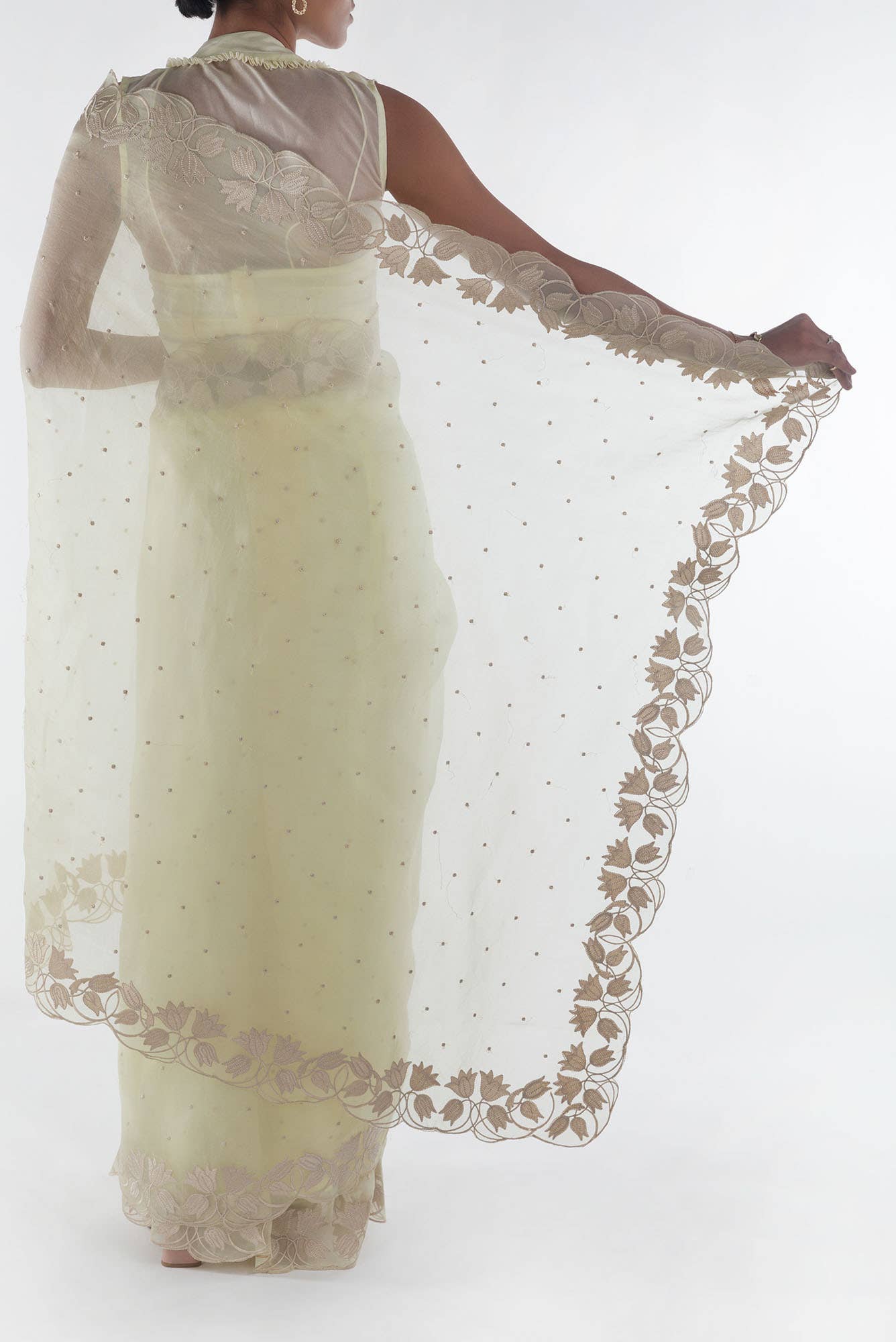 Piety of a Lili Cream floral design saree from Embroidered Romance Collection by Nalli - Image 5
