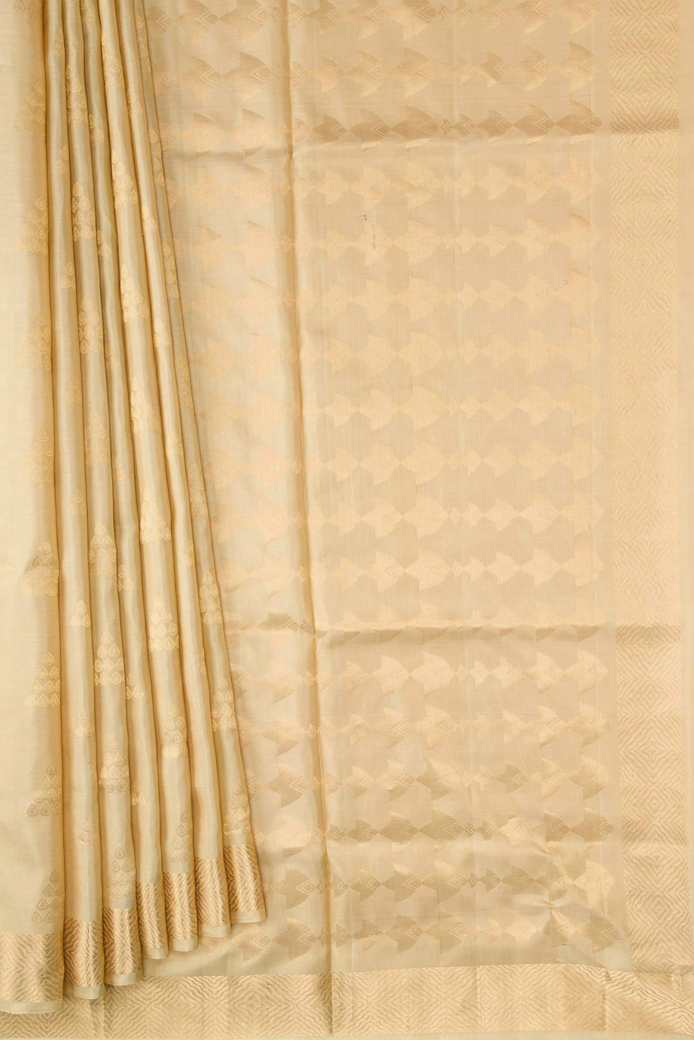 Beige Soft Silk Saree - Image 4