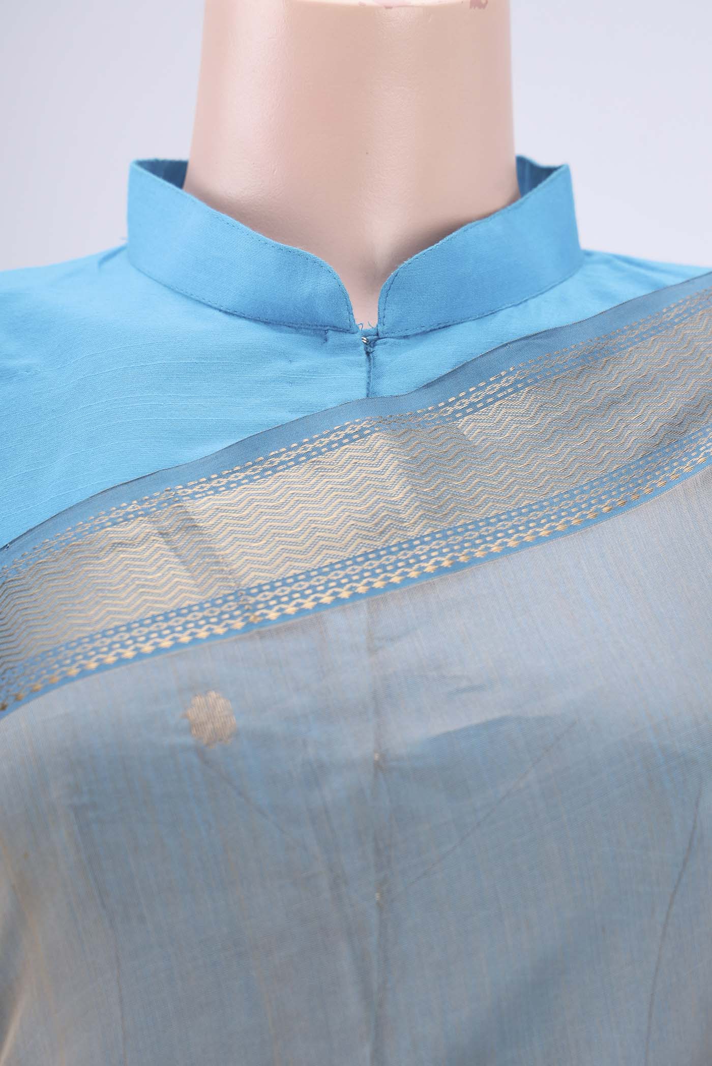 Dark Beige Maheshwari Silk Cotton Saree - Image 2
