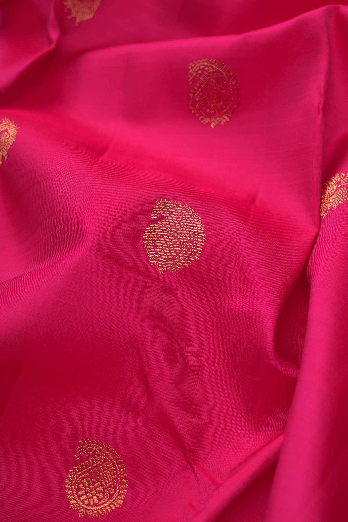 Pure Silk Pure Zari Dark Pink Dual Tone Kanchipuram Saree - Image 3