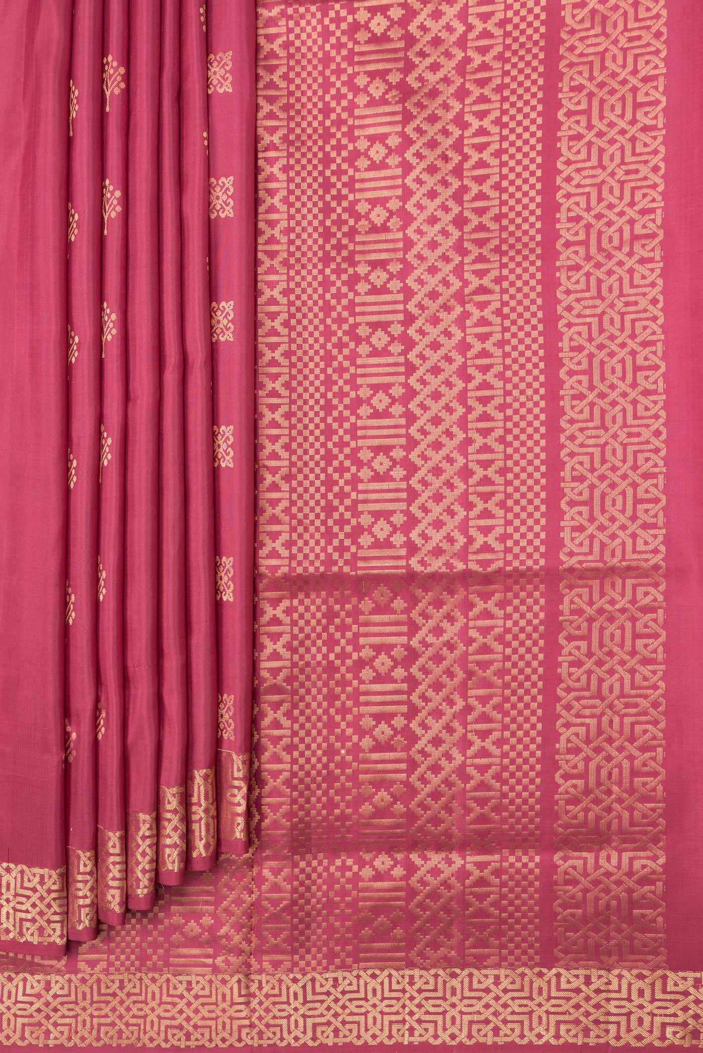 Maroon Soft Silk Saree - Image 4