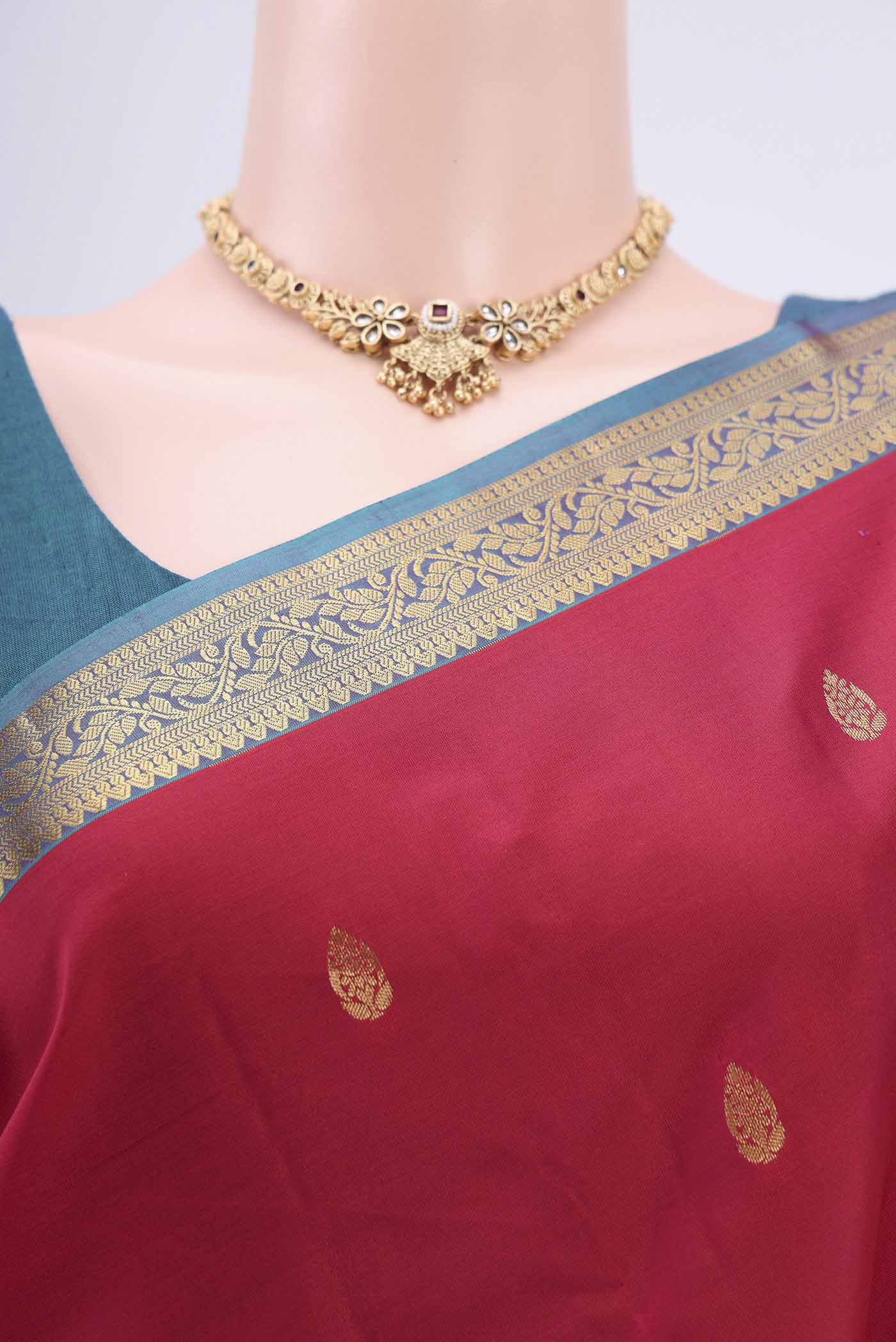 Dark Pink Kanjivaram Silk Saree - Image 2