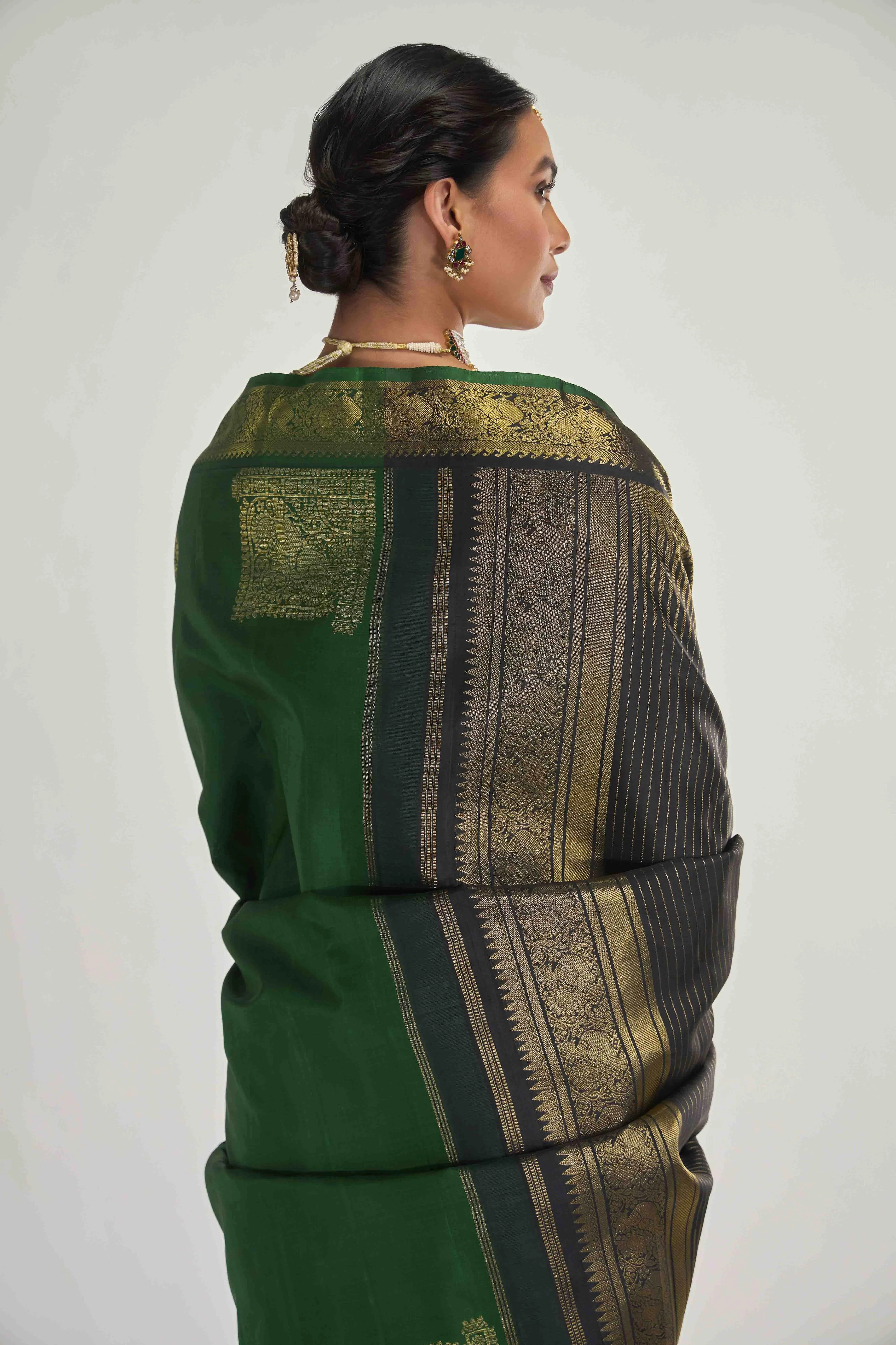 Dvisha-Pure Silk Pure Gold Zari Arraku Red Kanchipuram Saree - Image 6