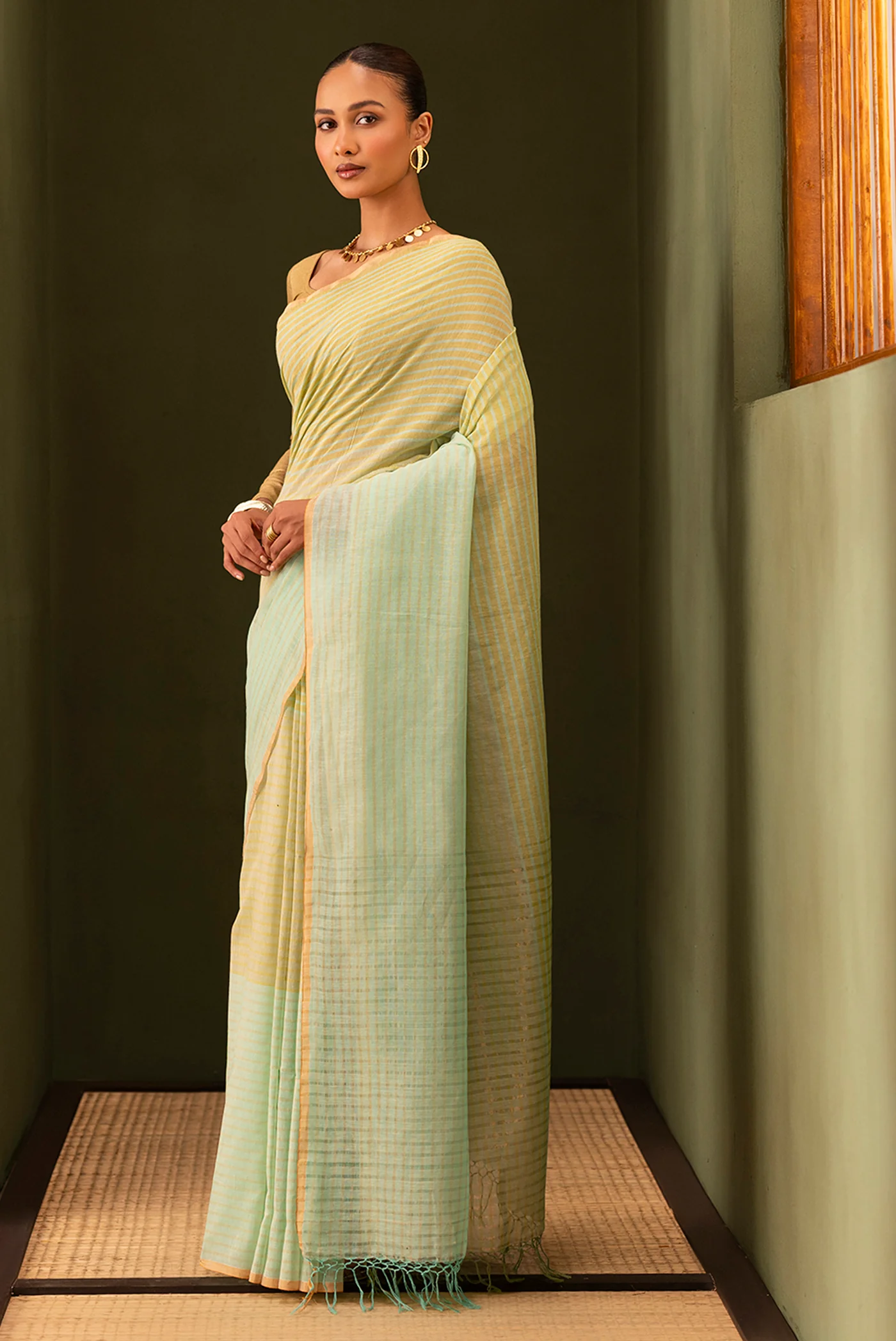 Fiza-Pista Green Cotton Saree - Image 3