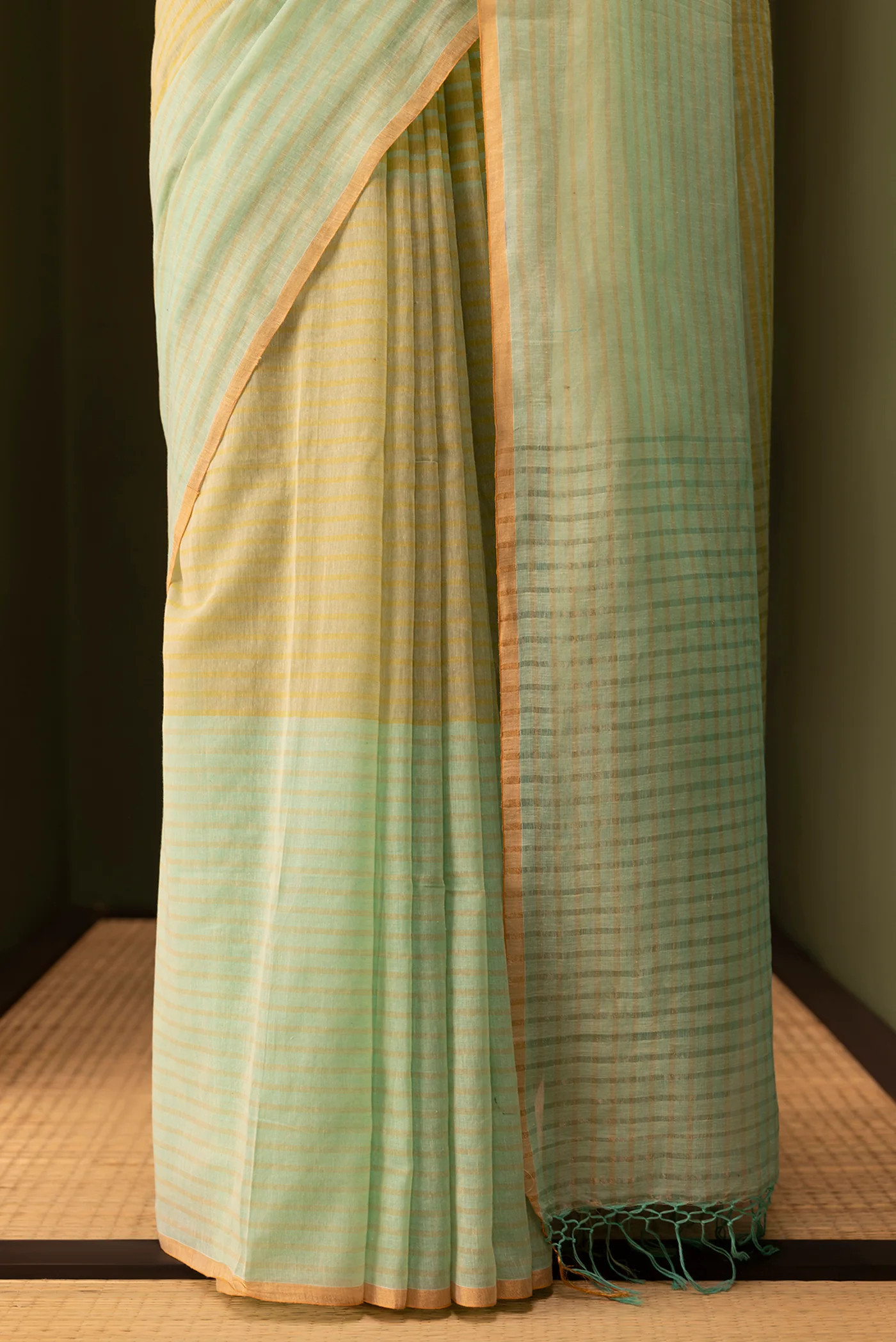Fiza-Pista Green Cotton Saree - Image 5