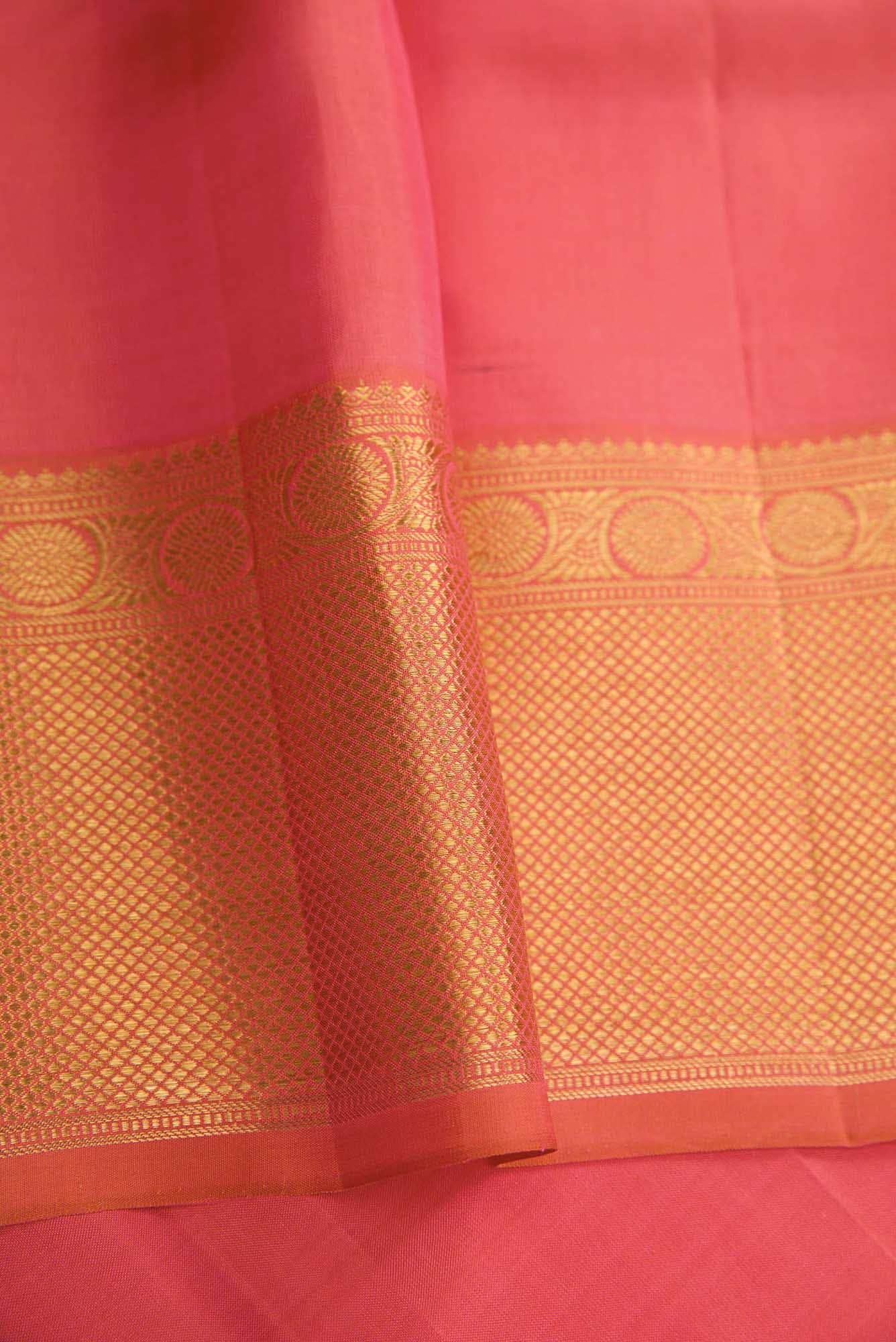 Pure Silk Pure Zari Gold and Silver Dual Tone Kanjivaram Tissue Saree - Image 6