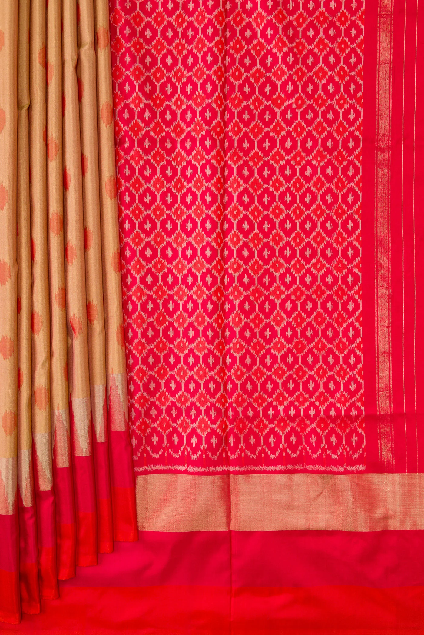 Gold with Orange Color Pochampally Silk Saree - Image 4