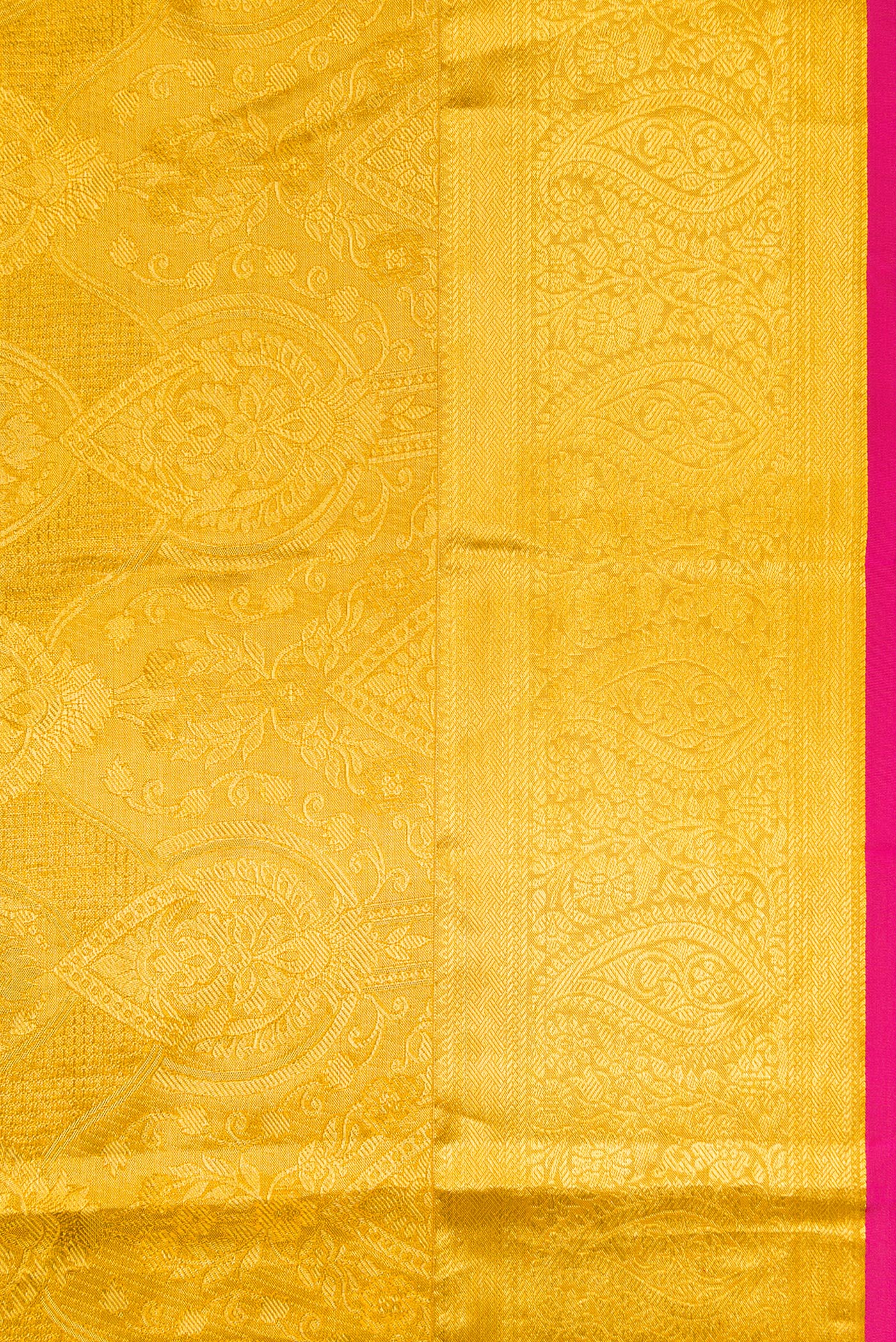 Gold Kanchipuram Tissue Silk Saree - Image 3