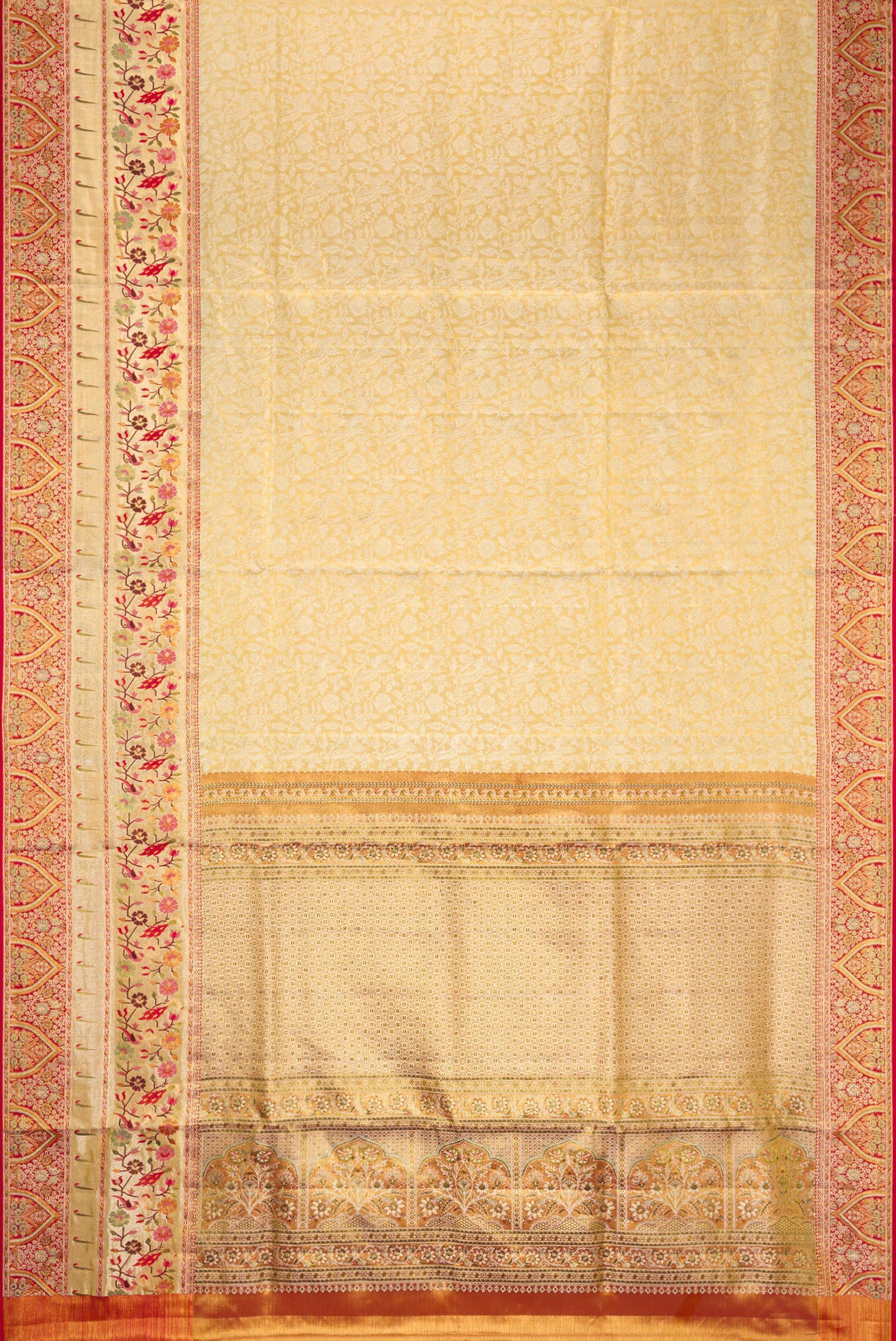Gold Kanchipuram Tissue Silk Saree - Image 6
