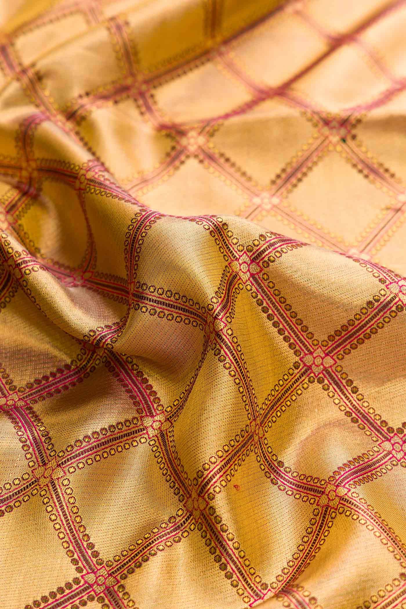 Gold Dual Tone Kanjivaram Tissue Silk Saree - Image 2