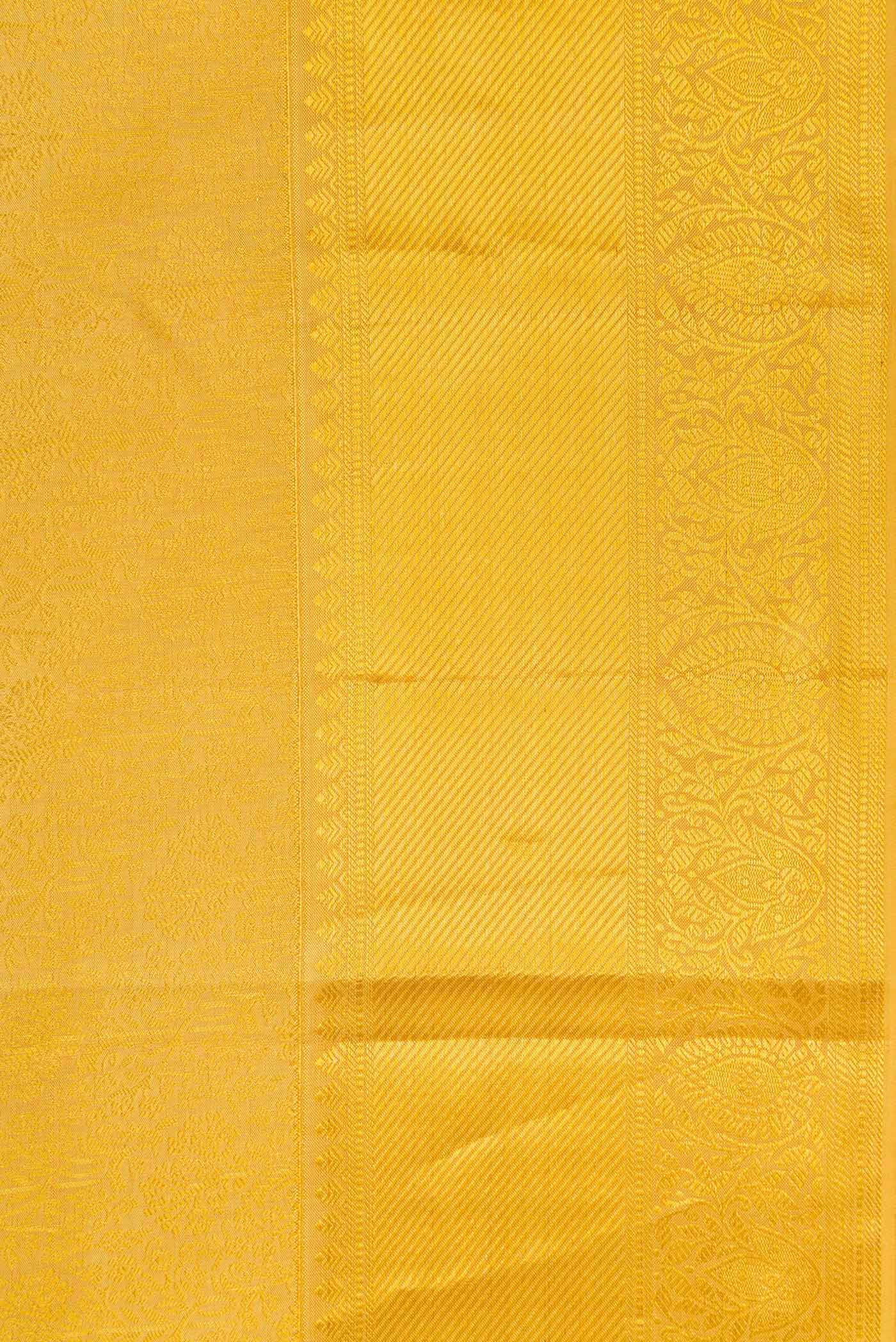 Gold with Yellow Color Kanjivaram Silk Saree - Image 3