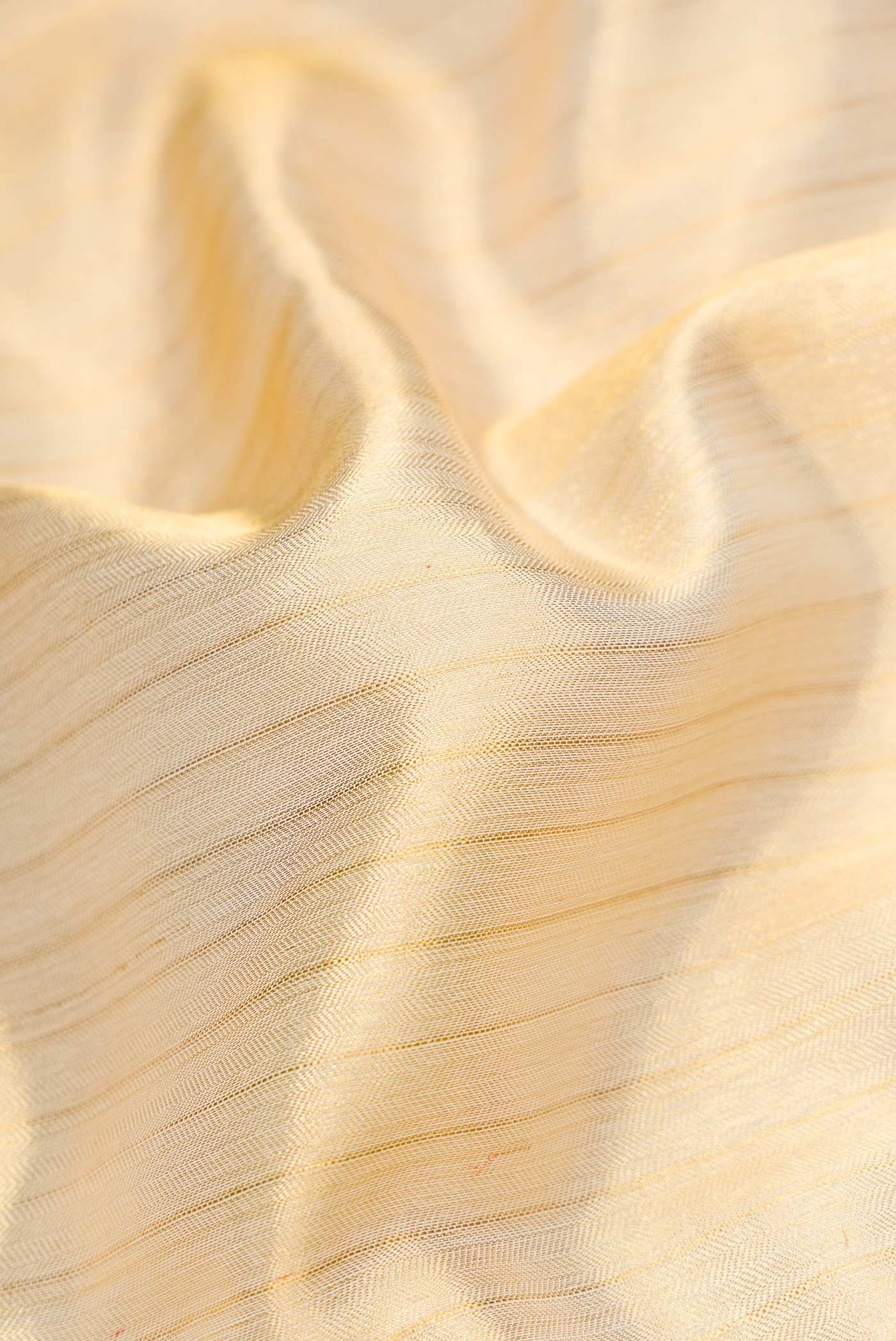 Gold Kanjivaram Tissue Silk Saree - Image 2