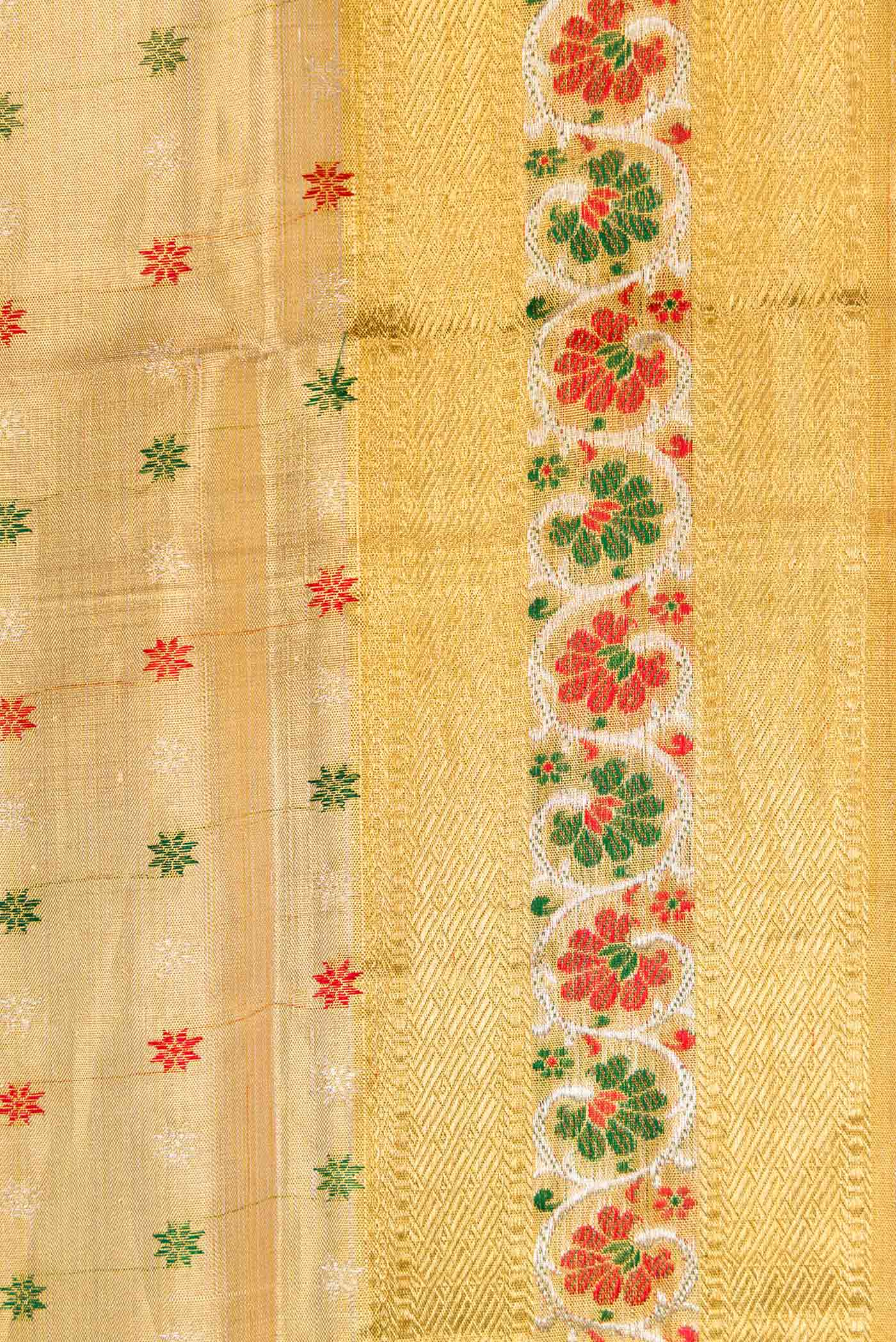Gold Dual Tone Kanjivaram Tissue Silk Saree - Image 3