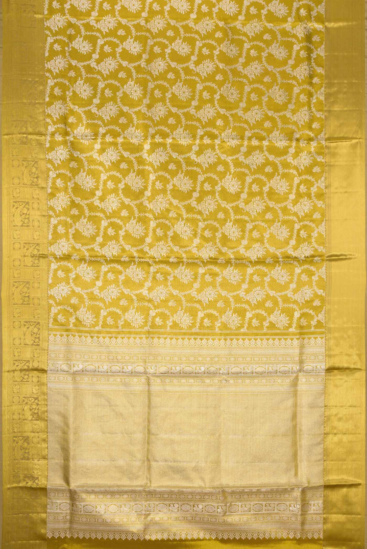 Golden Dual Tone Kanjivaram Tissue Silk Saree - Image 6