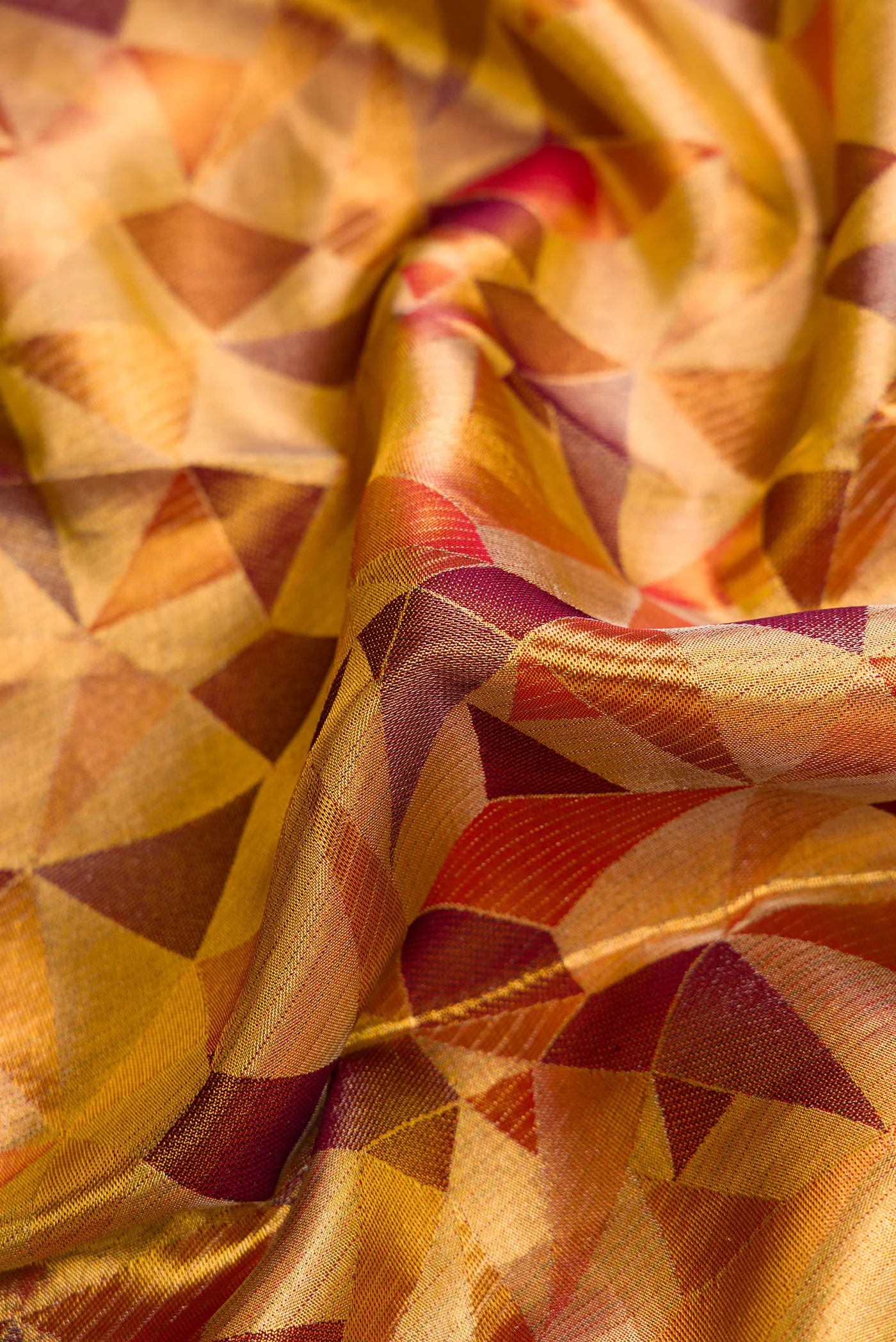 Gold Dual Tone Kanjivaram Tissue Silk Saree - Image 2