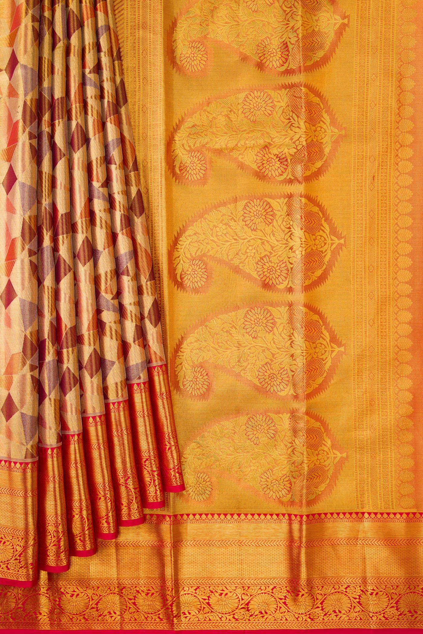Gold Dual Tone Kanjivaram Tissue Silk Saree - Image 4