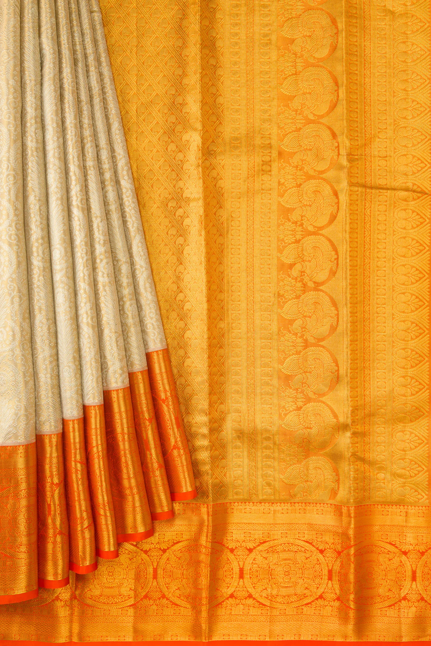 Gold Dual Tone Kanjivaram Tissue Silk Saree - Image 4