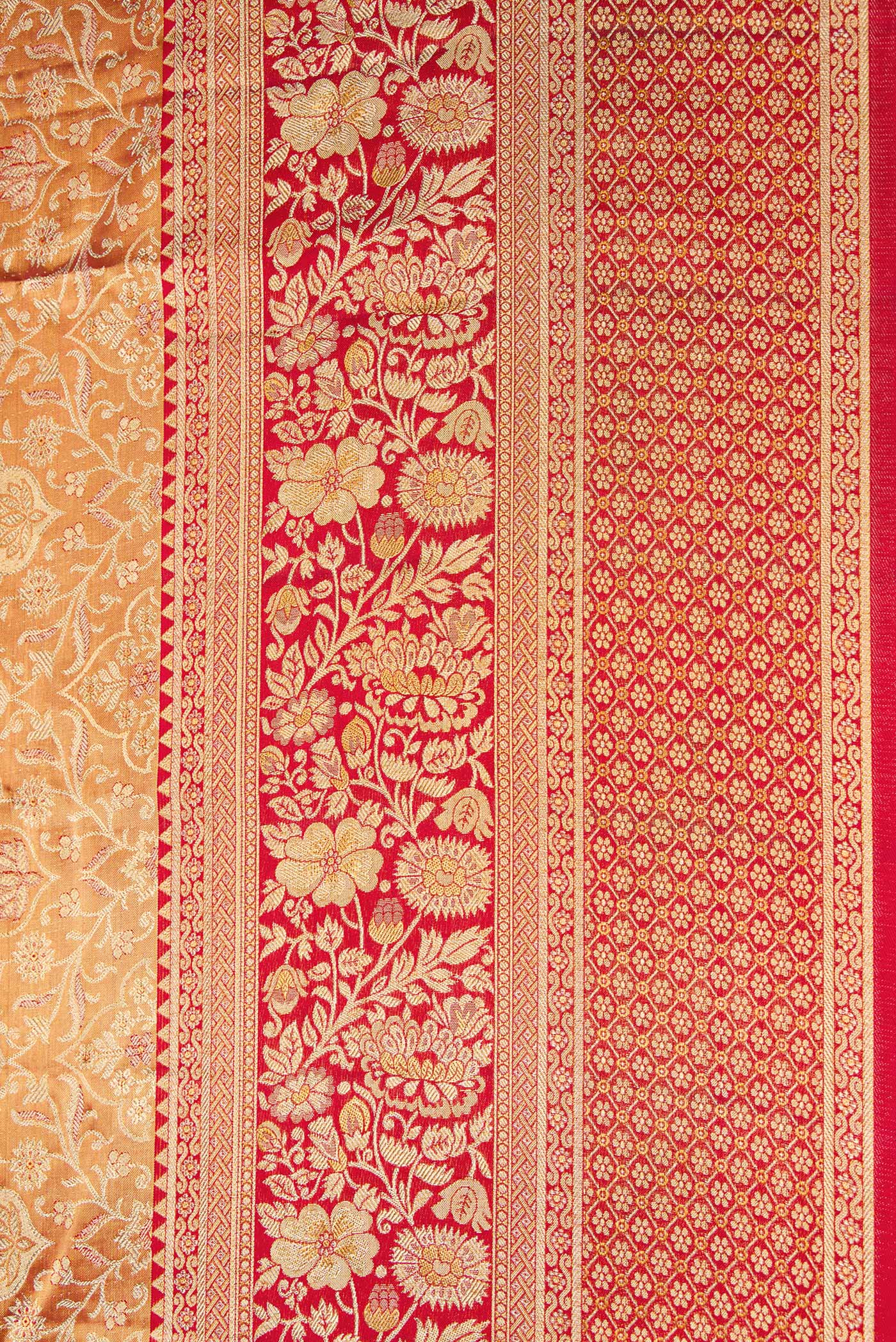 Gold Dual Tone Kanjivaram Tissue Silk Saree - Image 3