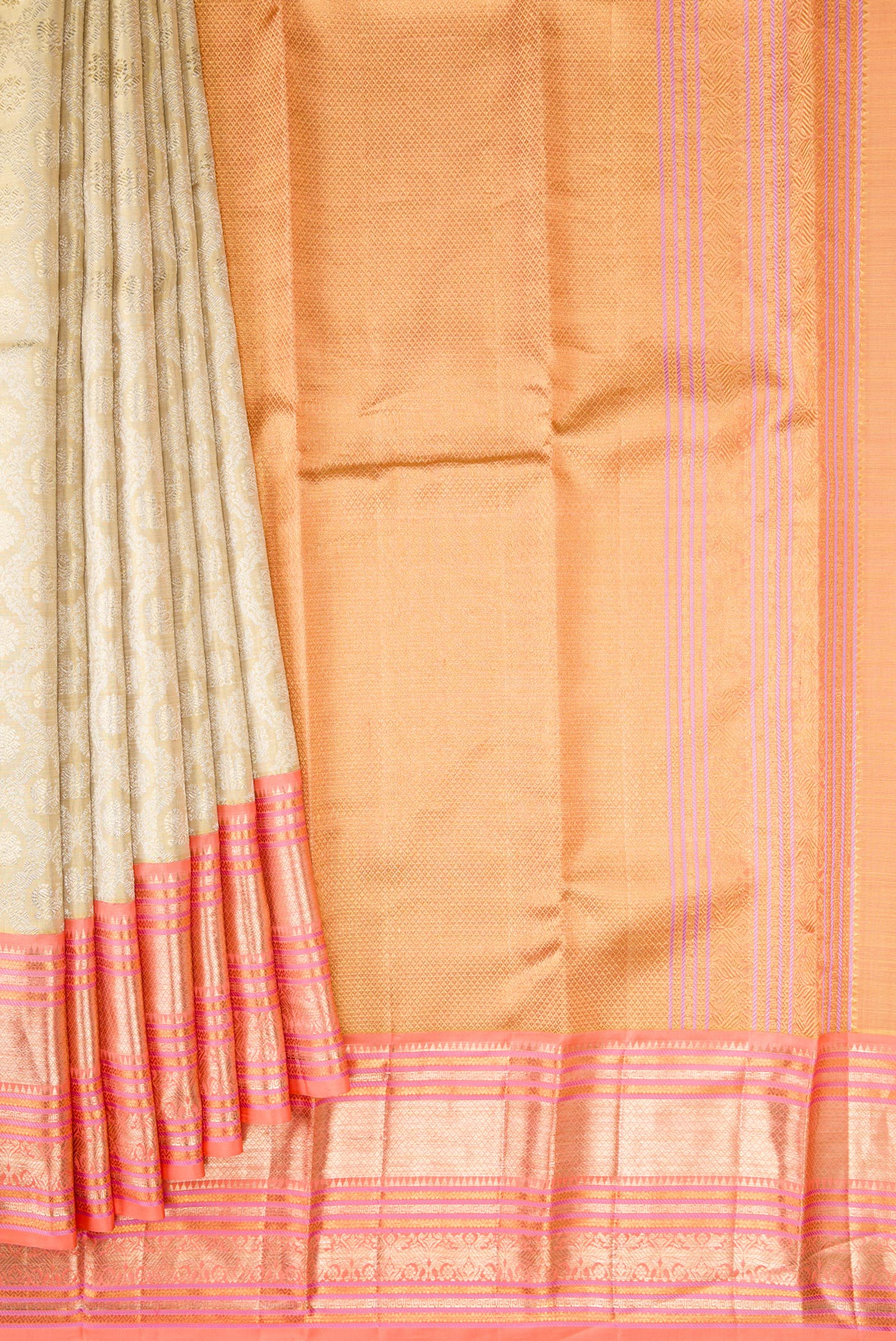 Gold Dual Tone Kanjivaram Tissue Silk Saree - Image 4