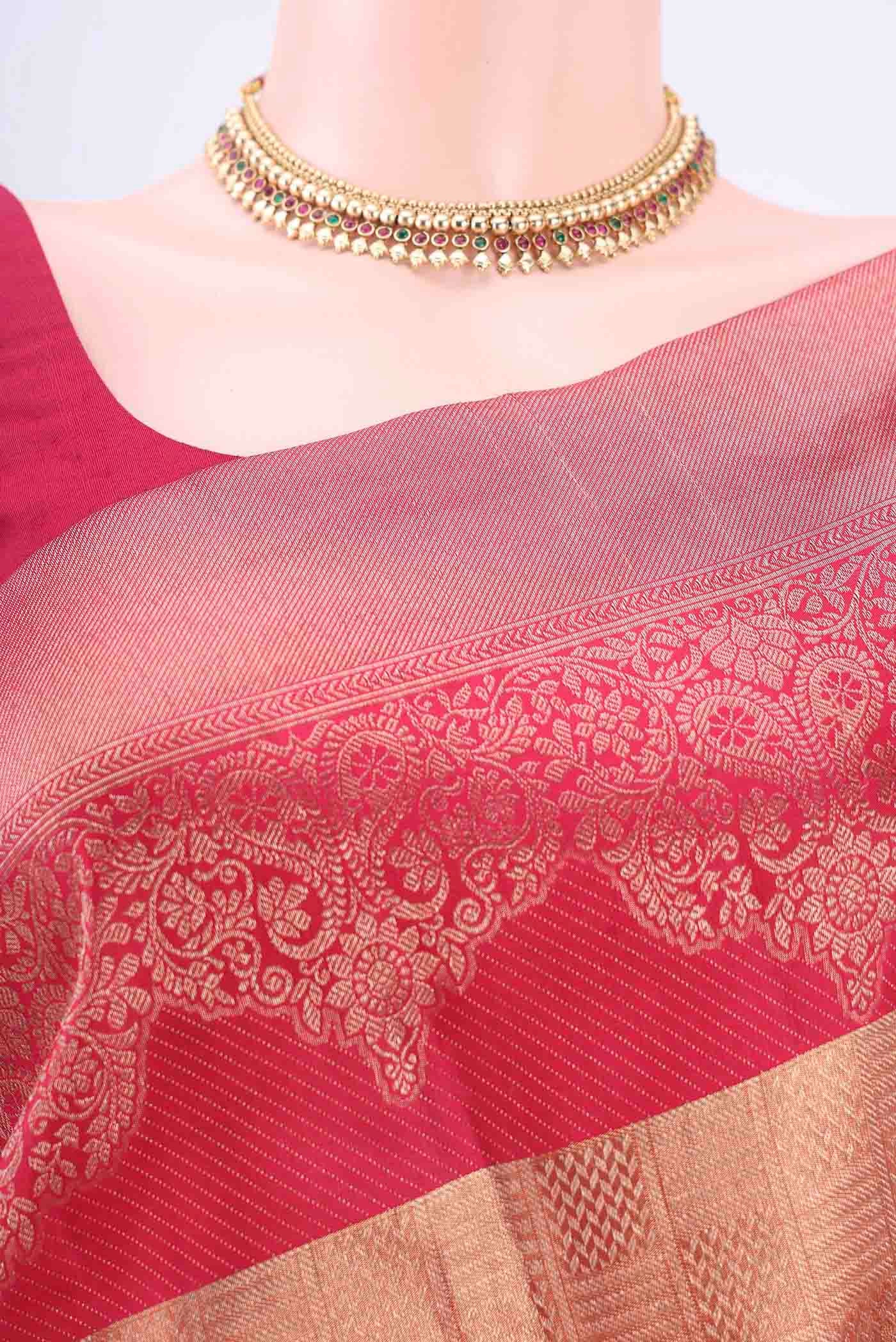 Golden Dual Tone Kanchipuram Saree - Image 2