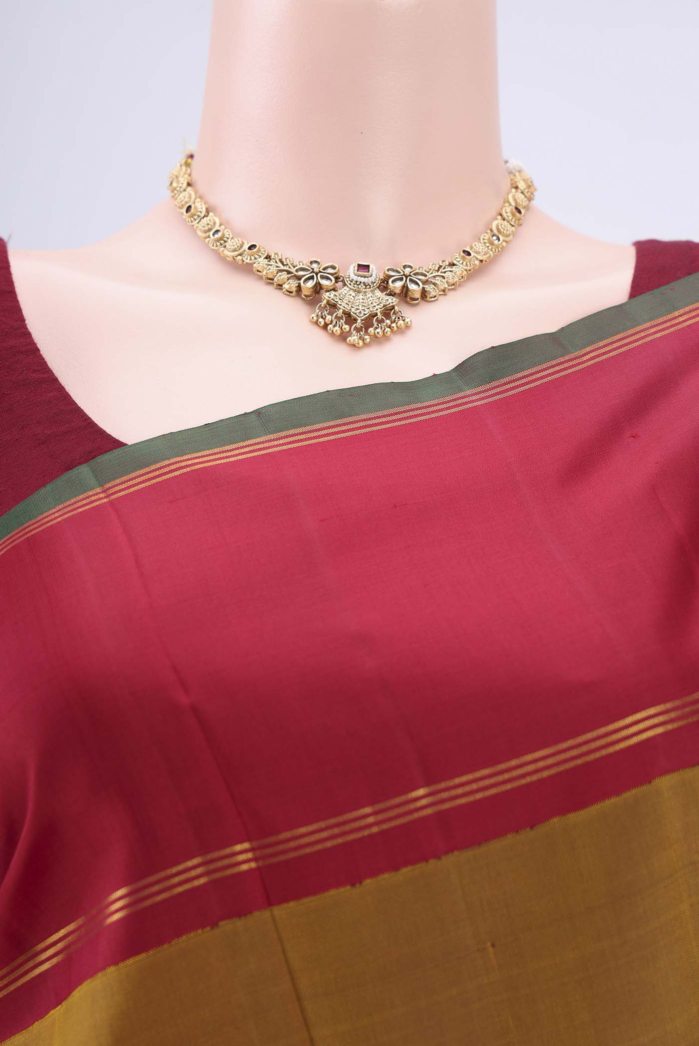 Pure Silk Pure Zari Mustard Kanchipuram Saree - Image 2