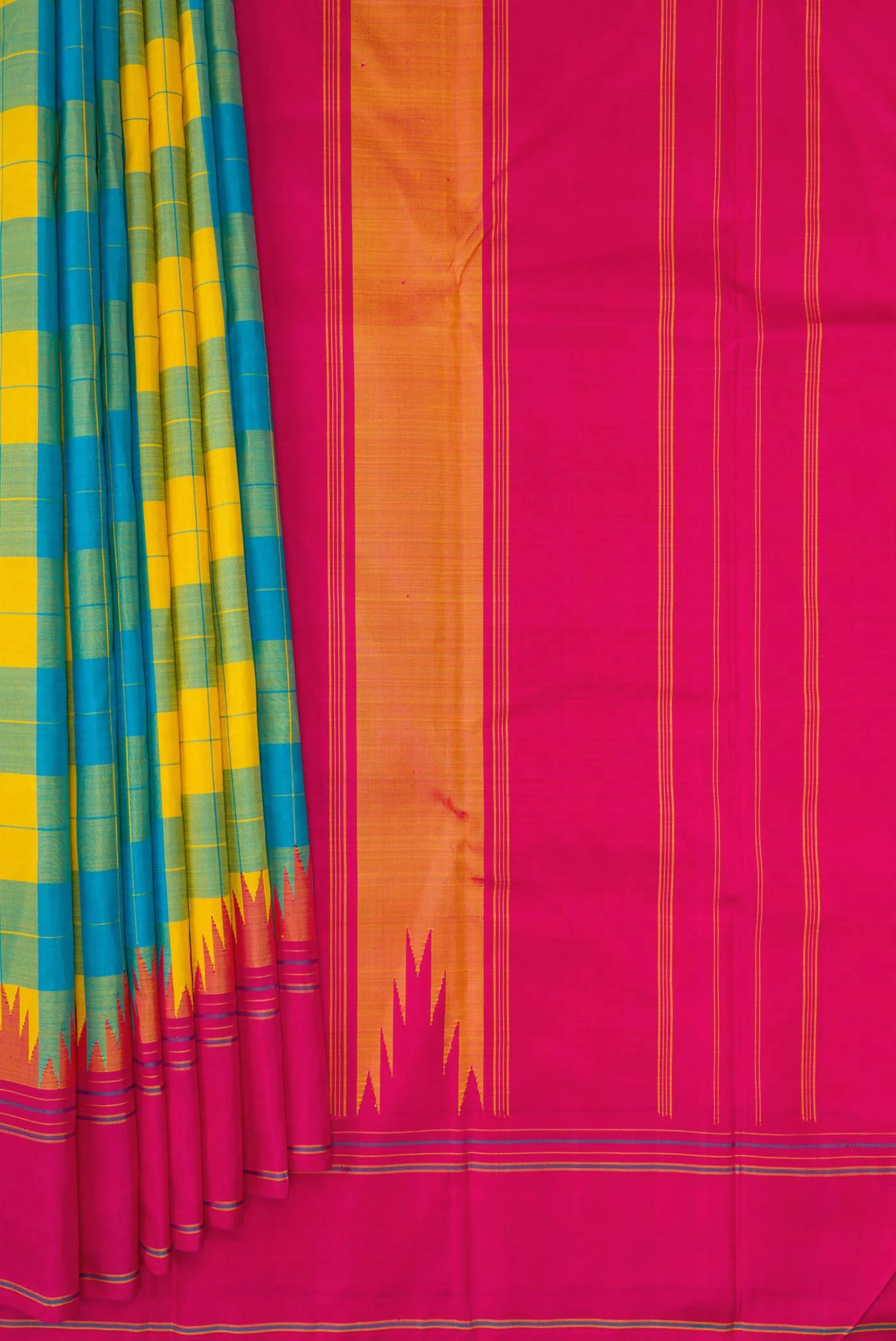 Green and Yellow Color Kanchipuram Silk Saree - Image 4