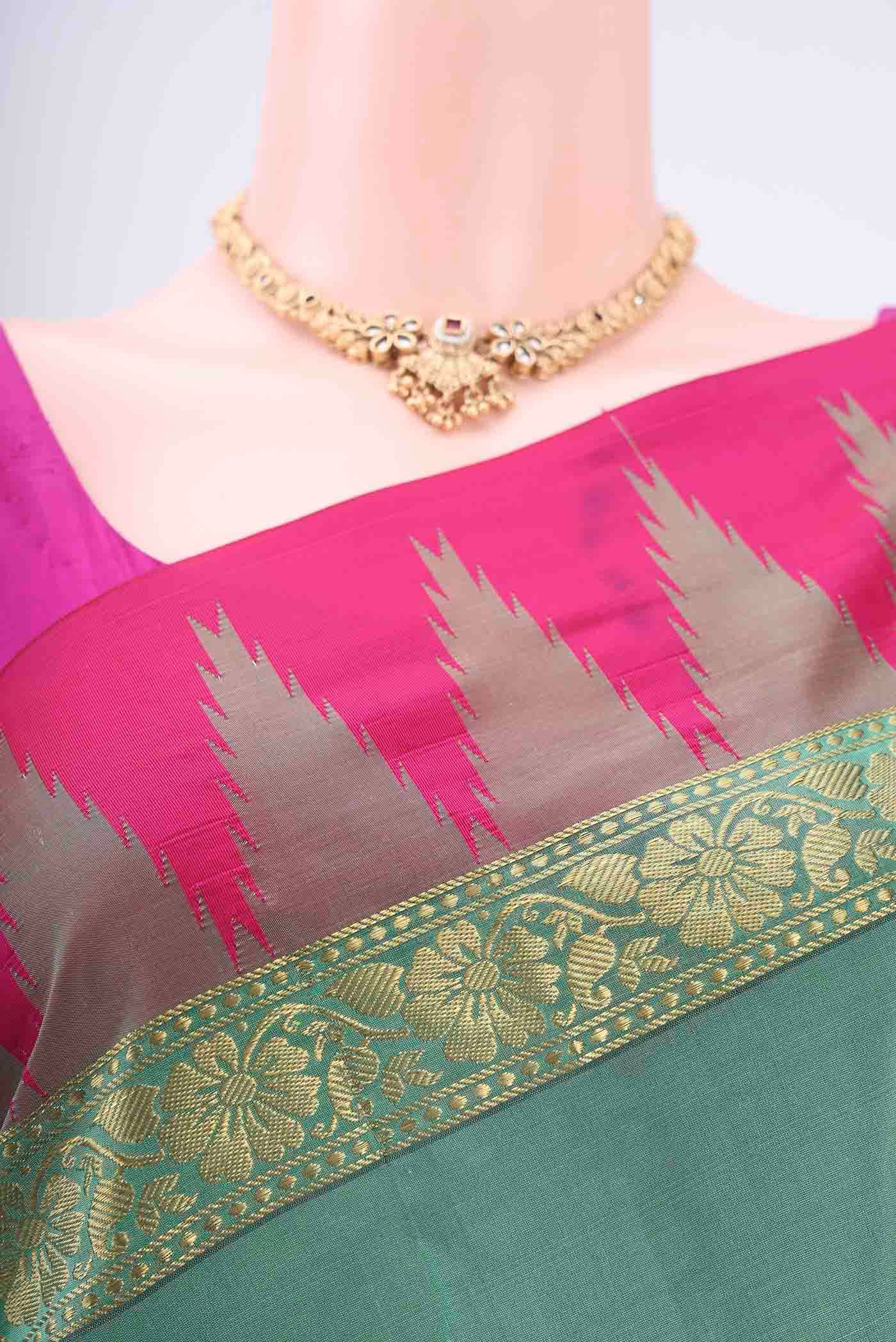 Green Blended Bangalore Silk Saree - Image 2