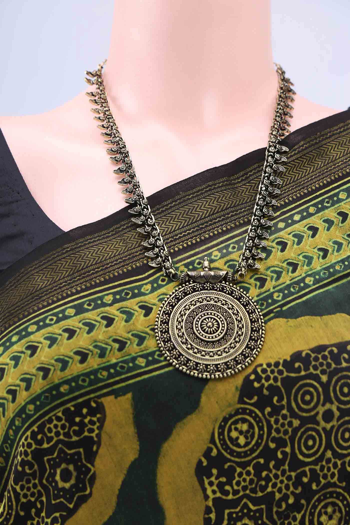 Green Chanderi Silk Cotton Saree - Image 3