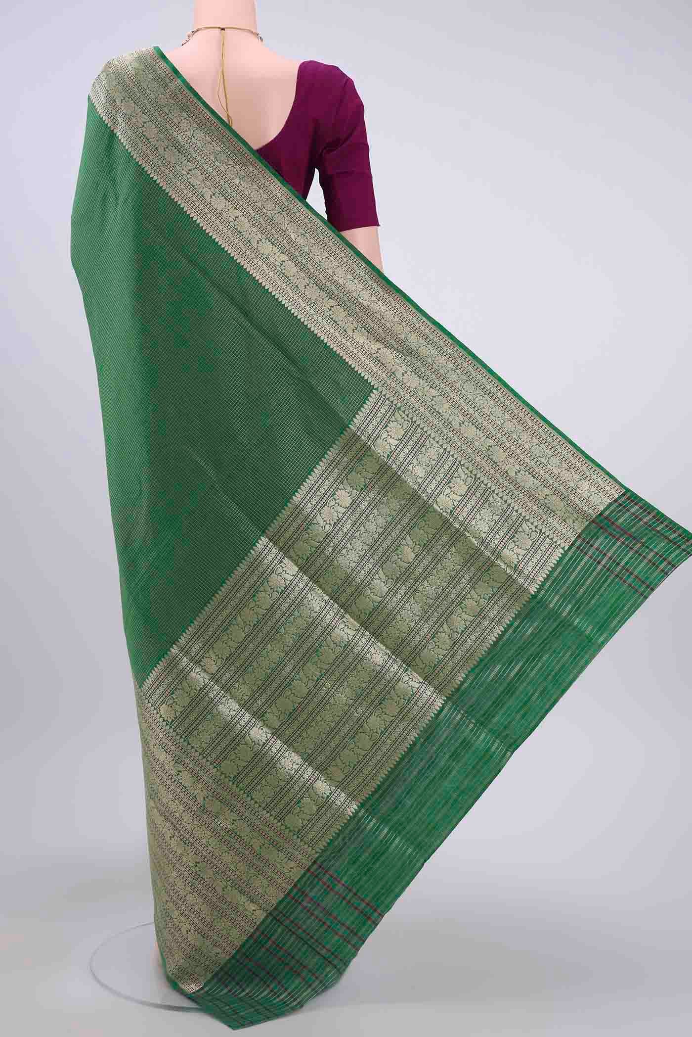 Green Dual Tone Banarasi Silk Saree - Image 3
