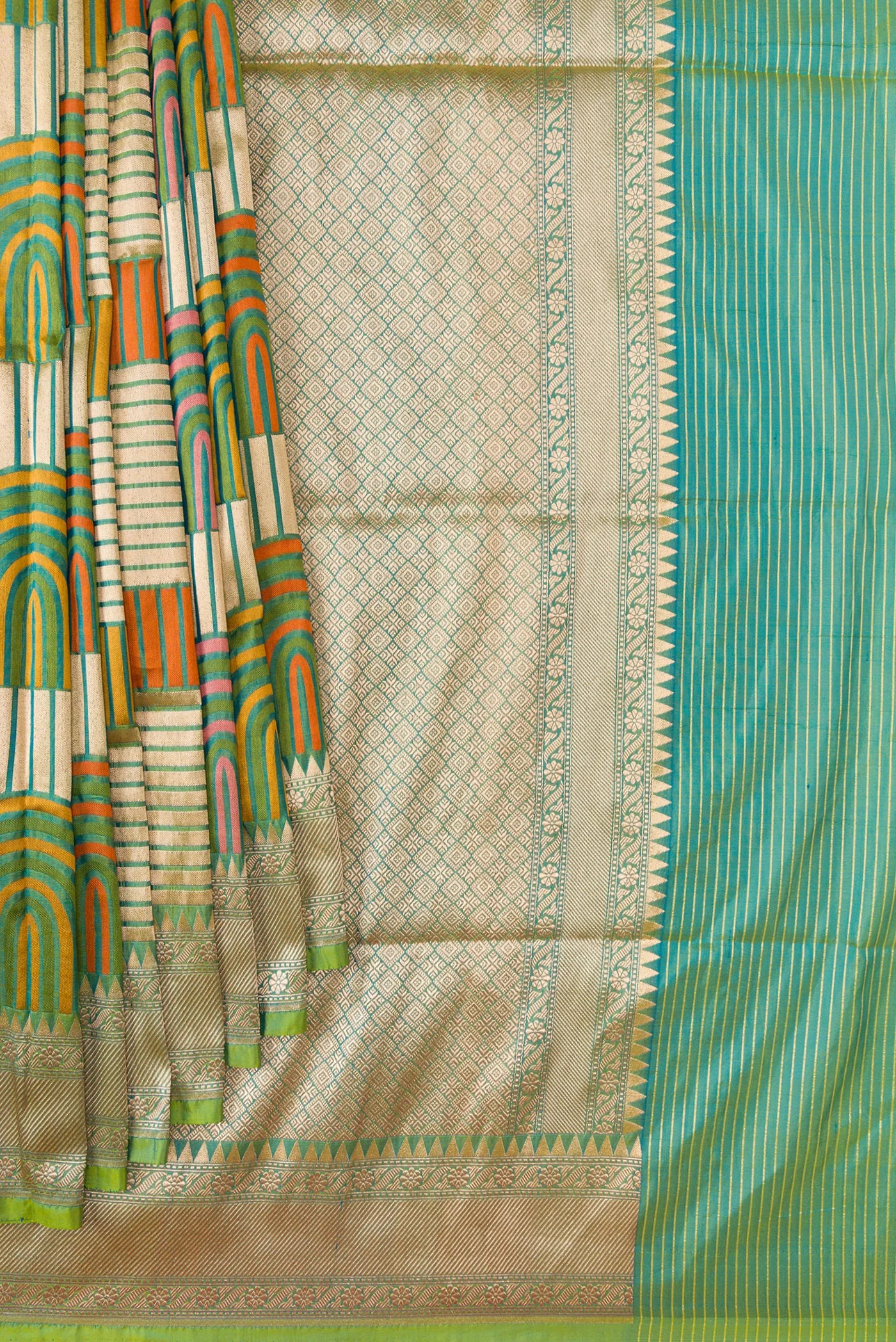 Green Banarasi Silk Saree - Image 4