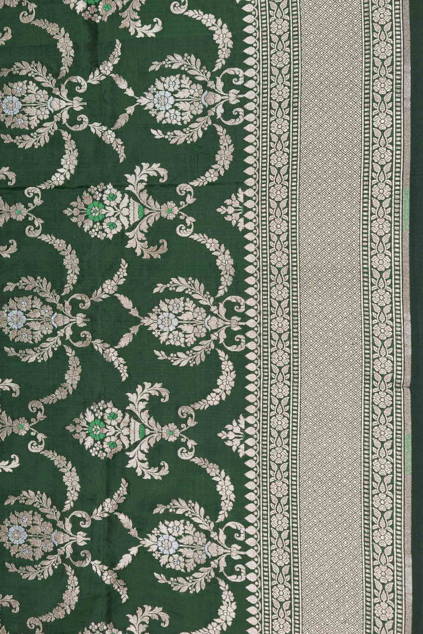 Green Dual Tone Banarasi Silk Saree - Image 3