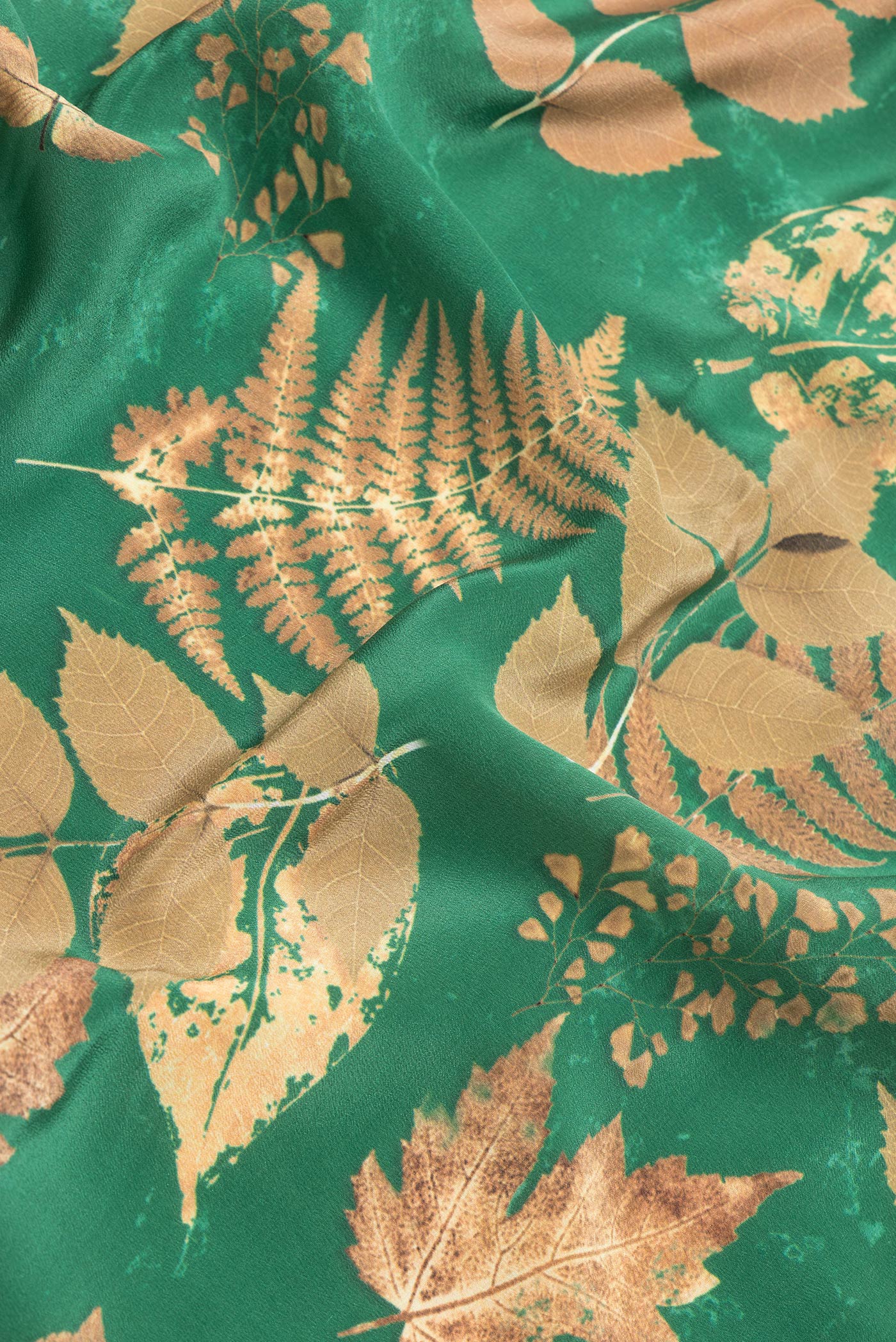 Green Mysore Crepe Saree - Image 2
