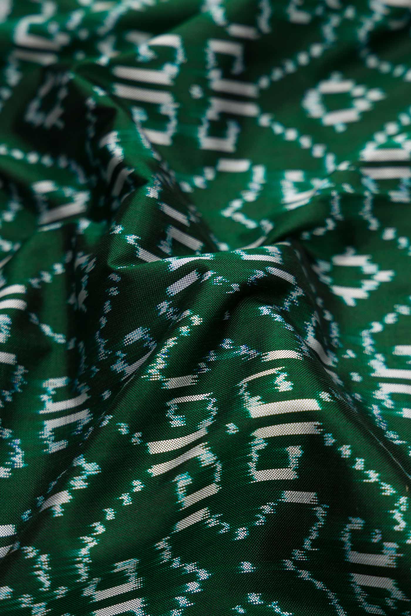 Bottle Green Pochampally Silk Saree - Image 2