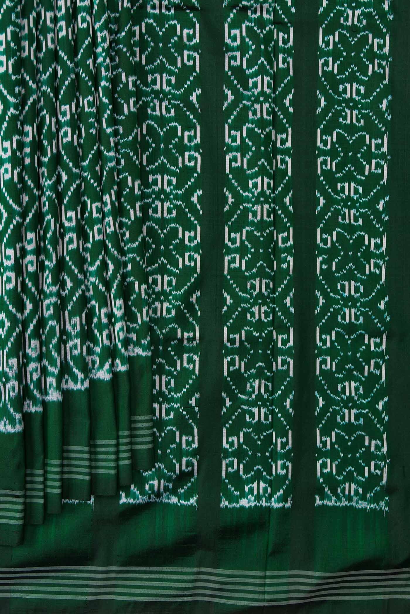 Bottle Green Pochampally Silk Saree - Image 4